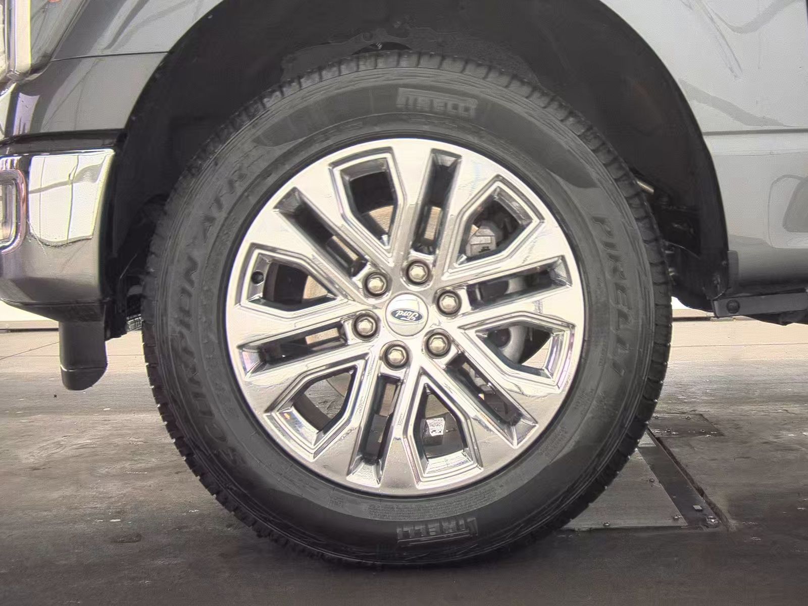 2024 Ford F-150 Hybrid Lariat AWD