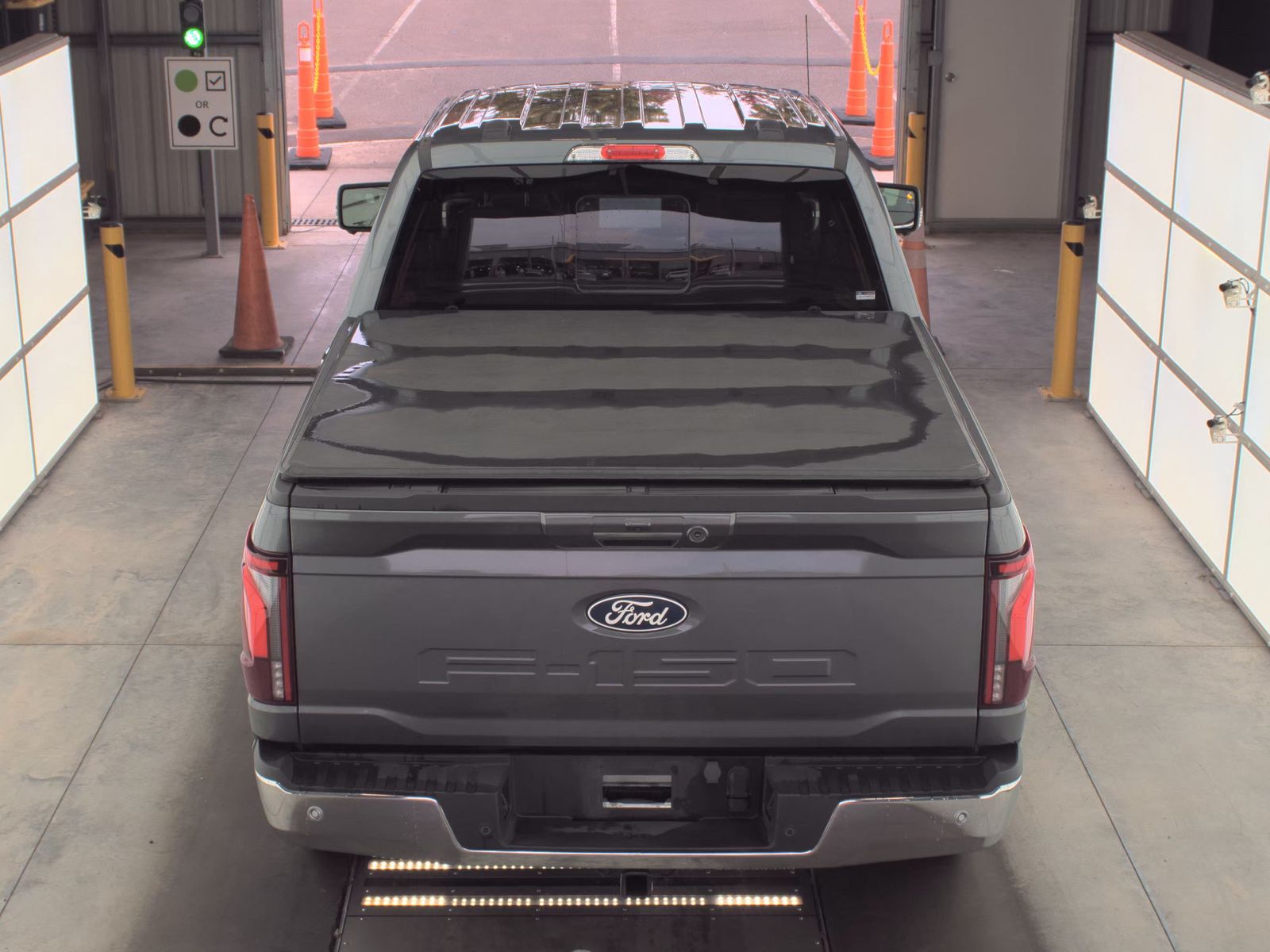 2024 Ford F-150 Hybrid Lariat AWD