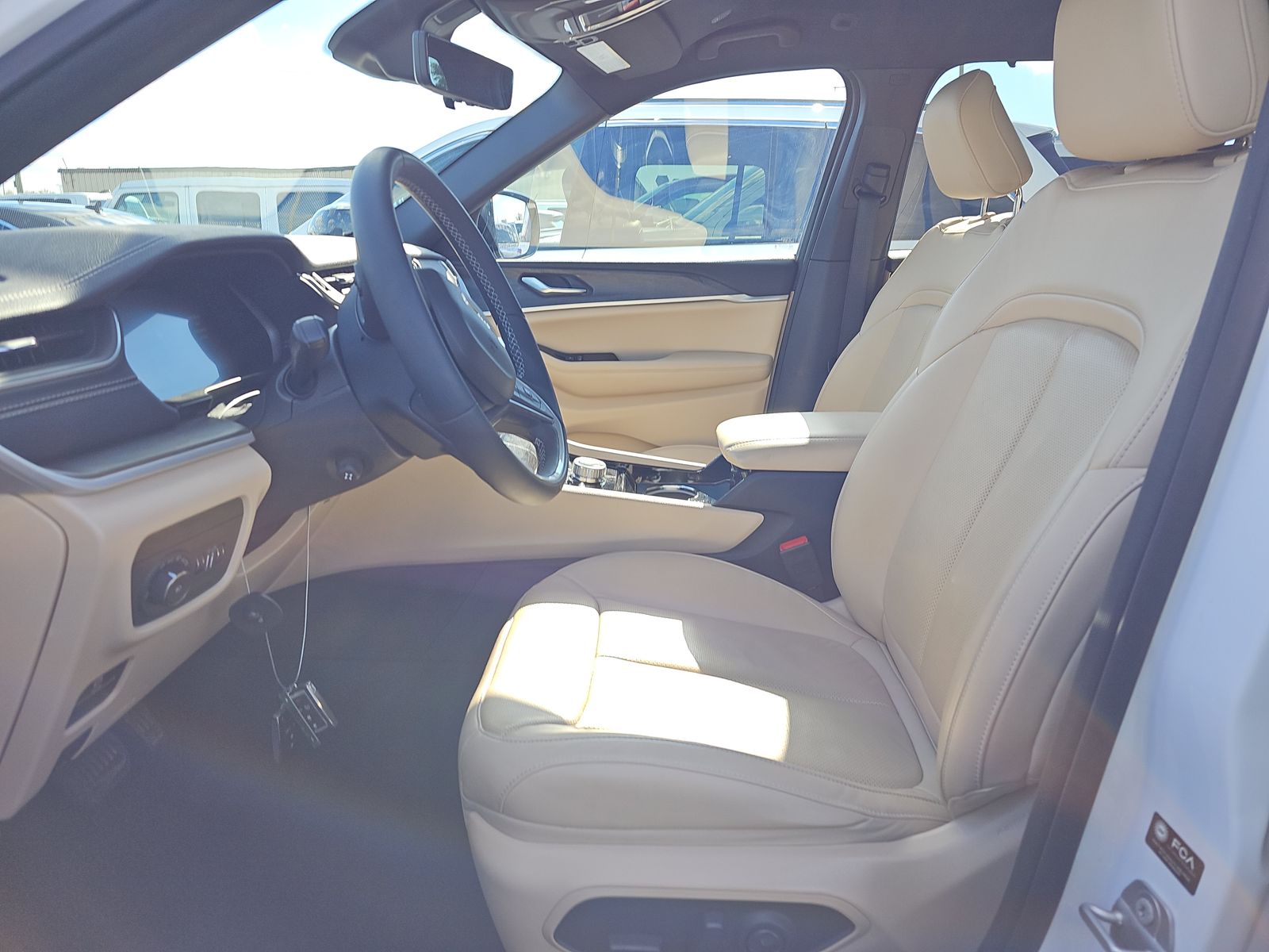 2023 Jeep Grand Cherokee Limited AWD