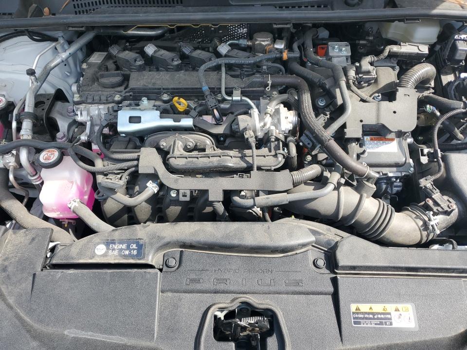 2025 Toyota Prius LE FWD