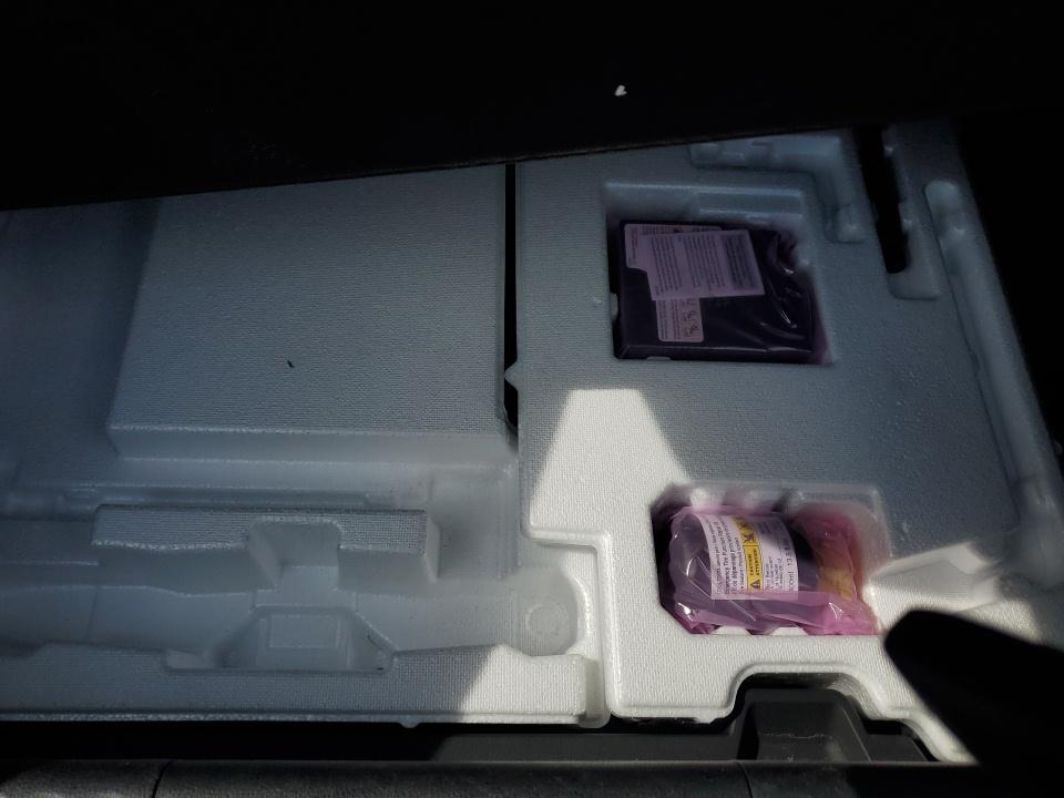 2025 Toyota Prius LE FWD