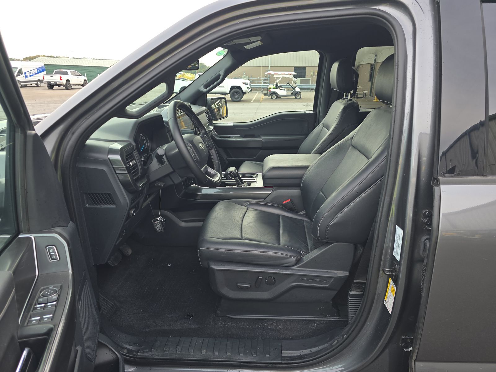 2023 Ford F-150 XLT AWD