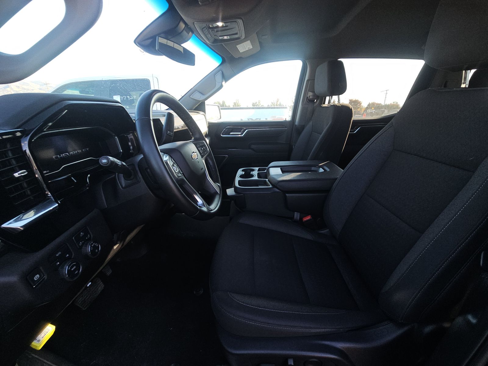 2025 Chevrolet Silverado 1500 LT AWD