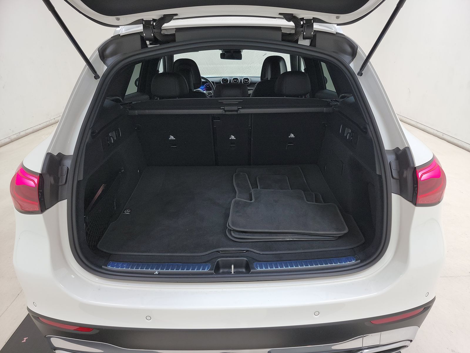 2024 Mercedes-Benz GLC GLC 300 AWD