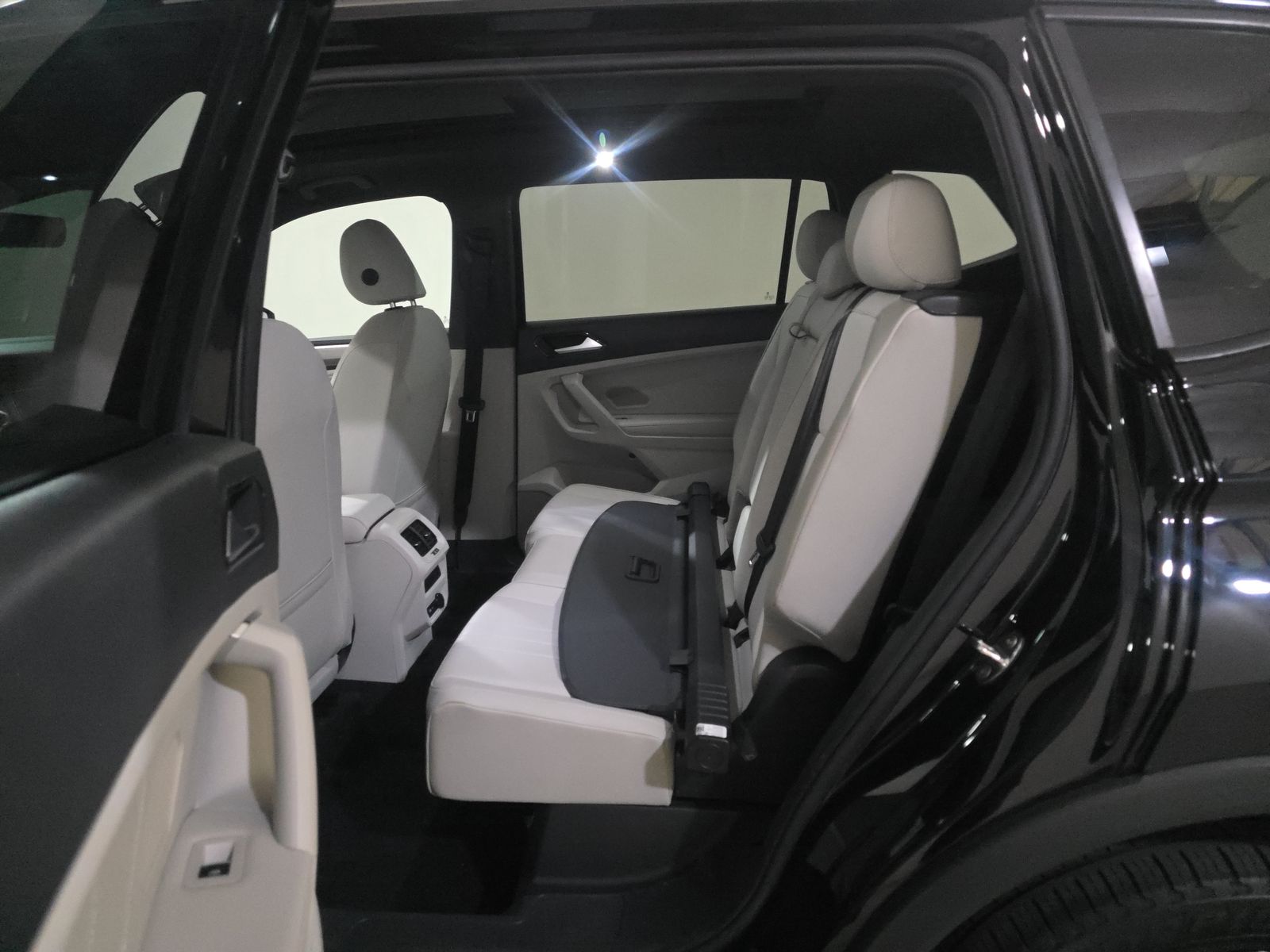 2022 Volkswagen Tiguan 2.0T SE R-Line Black FWD