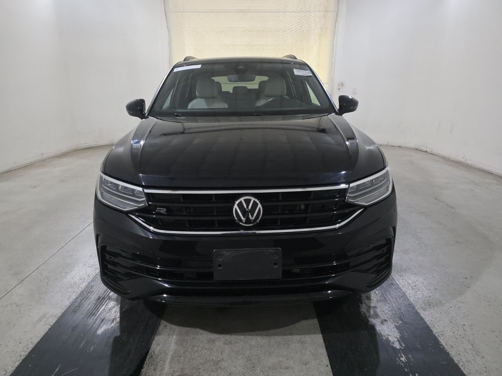 2022 Volkswagen Tiguan 2.0T SE R-Line Black FWD