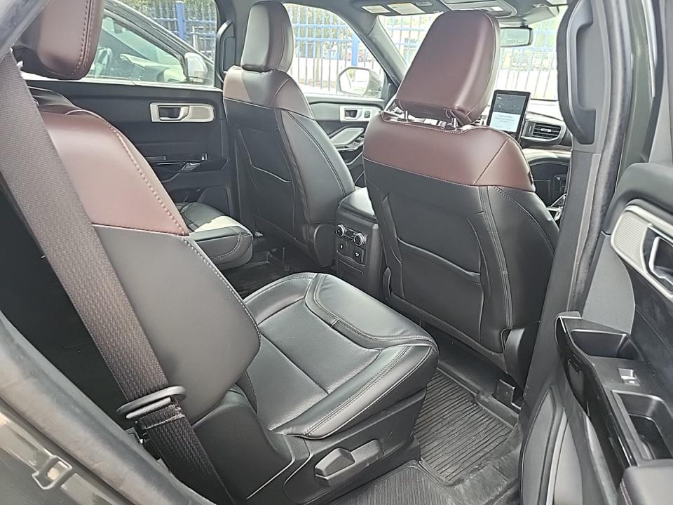 2022 Ford Explorer Hybrid Platinum AWD