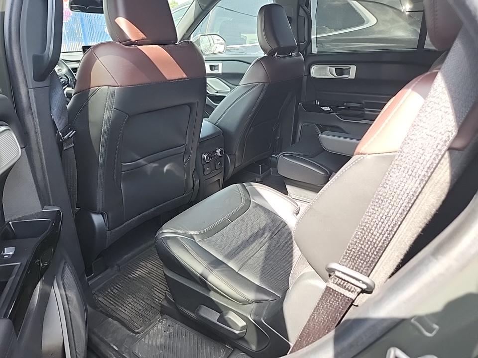 2022 Ford Explorer Hybrid Platinum AWD