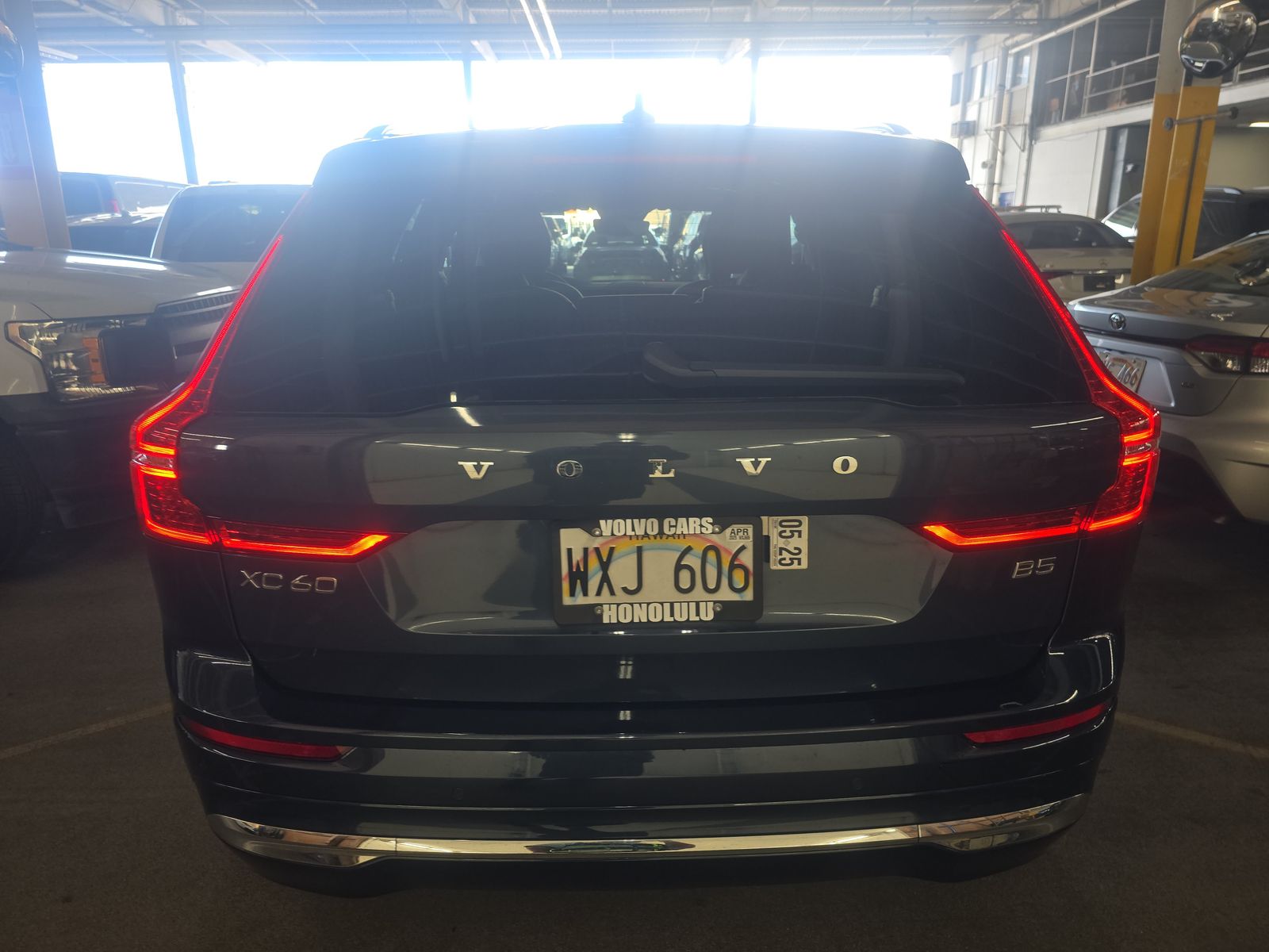 2023 Volvo XC60 B5 Plus FWD