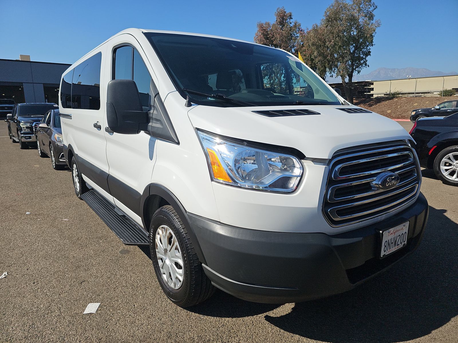 FORD TRANSIT 150 - 4