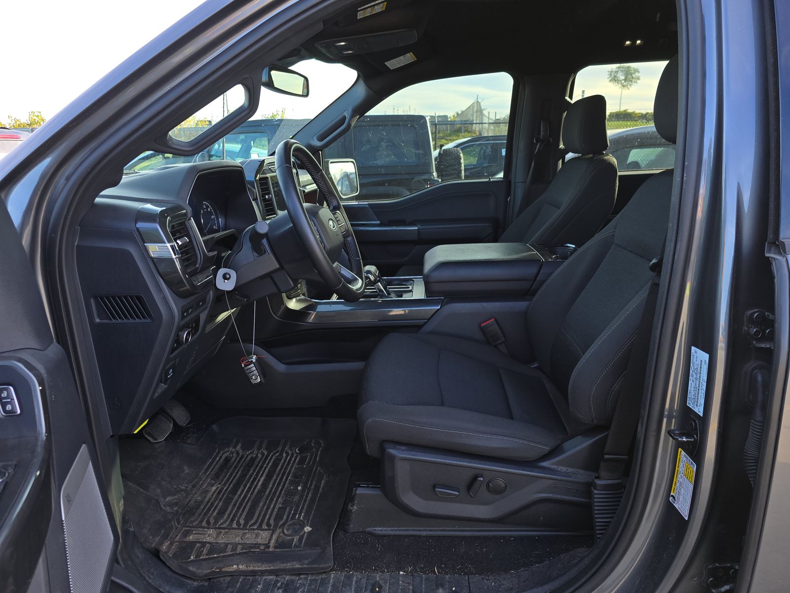 2023 Ford F-150 Hybrid XLT AWD