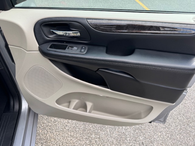 2019 Dodge Grand Caravan SE FWD