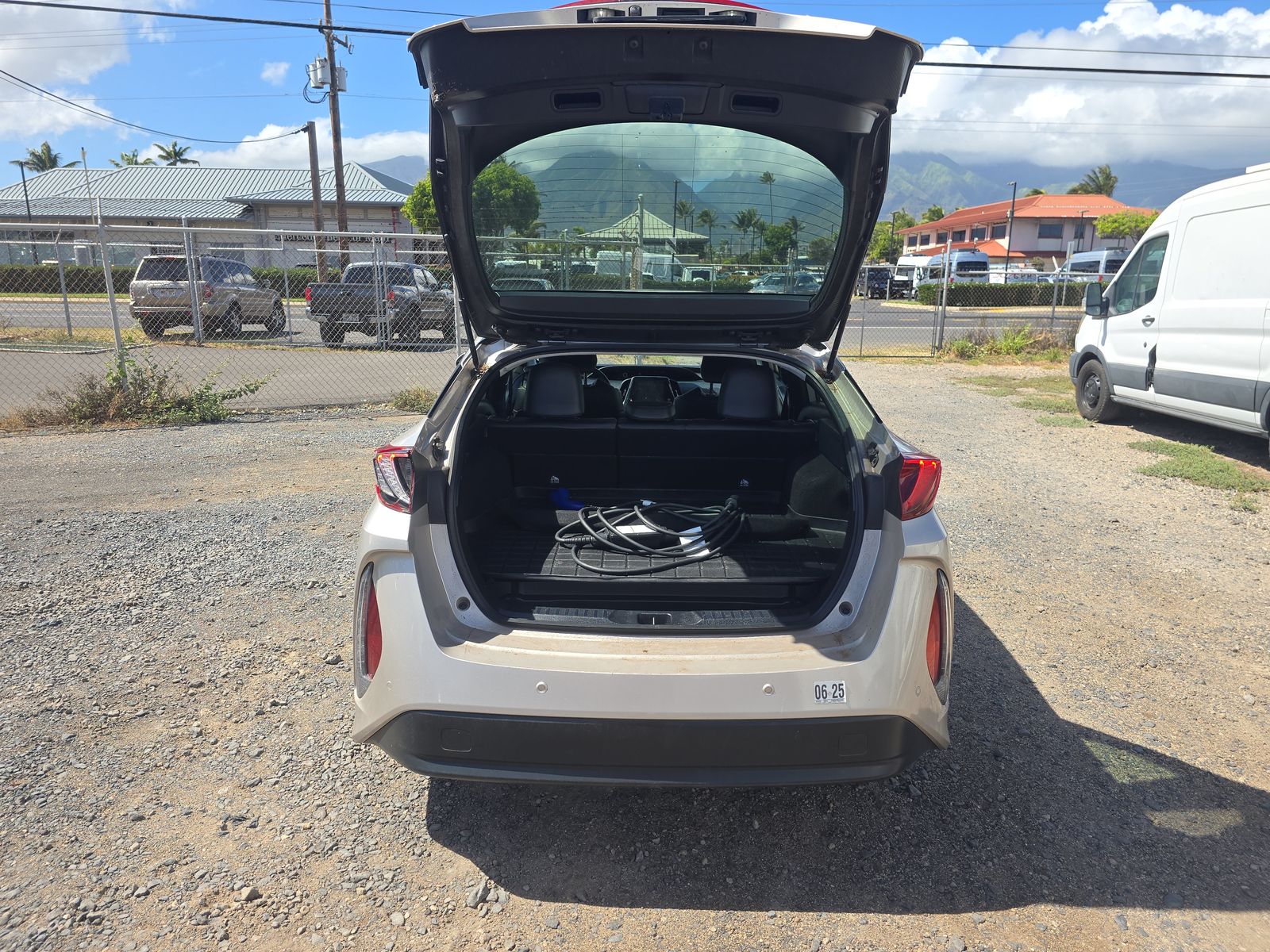 2020 Toyota Prius Prime Limited FWD