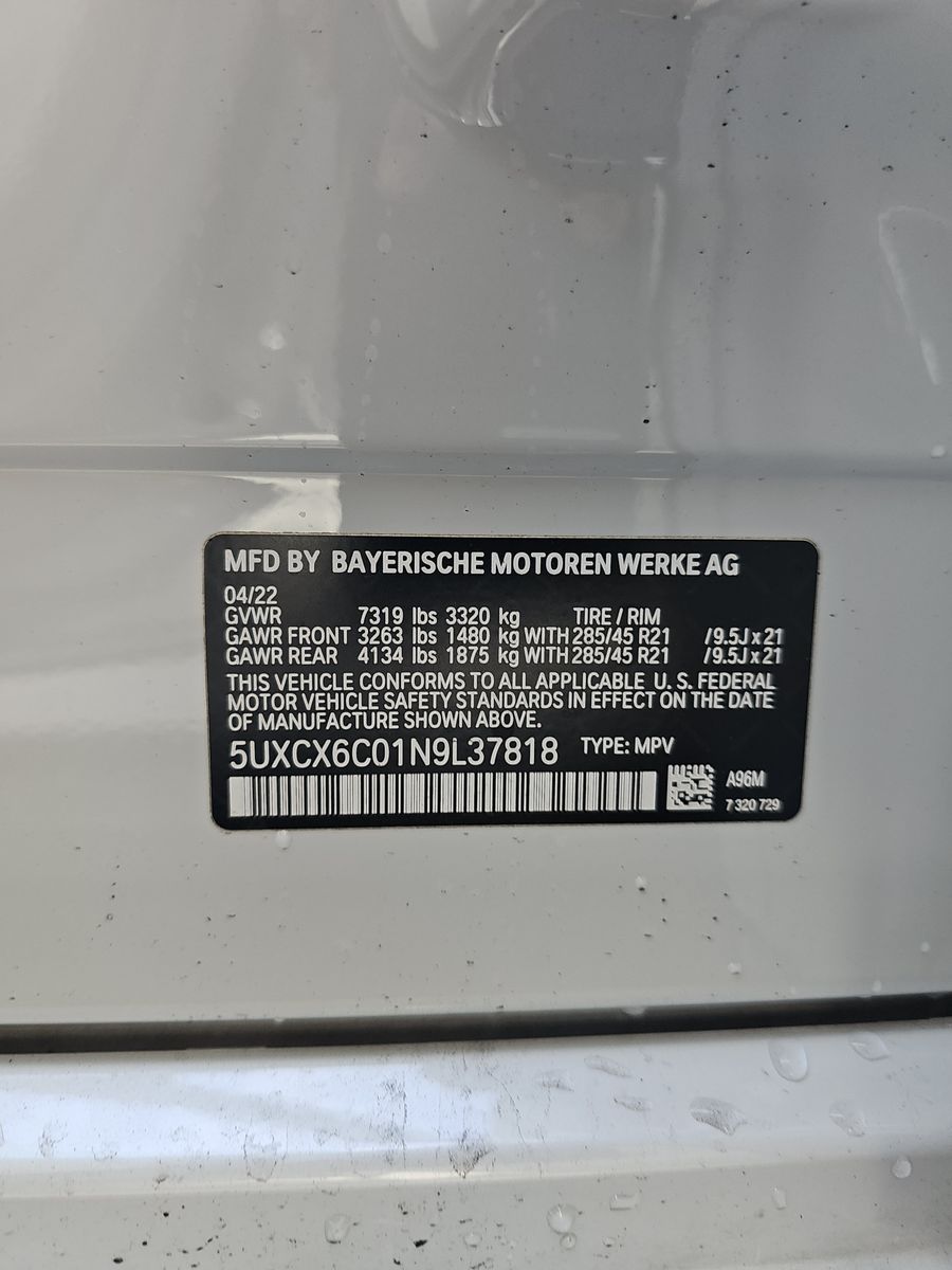 2022 BMW X7 M50i AWD