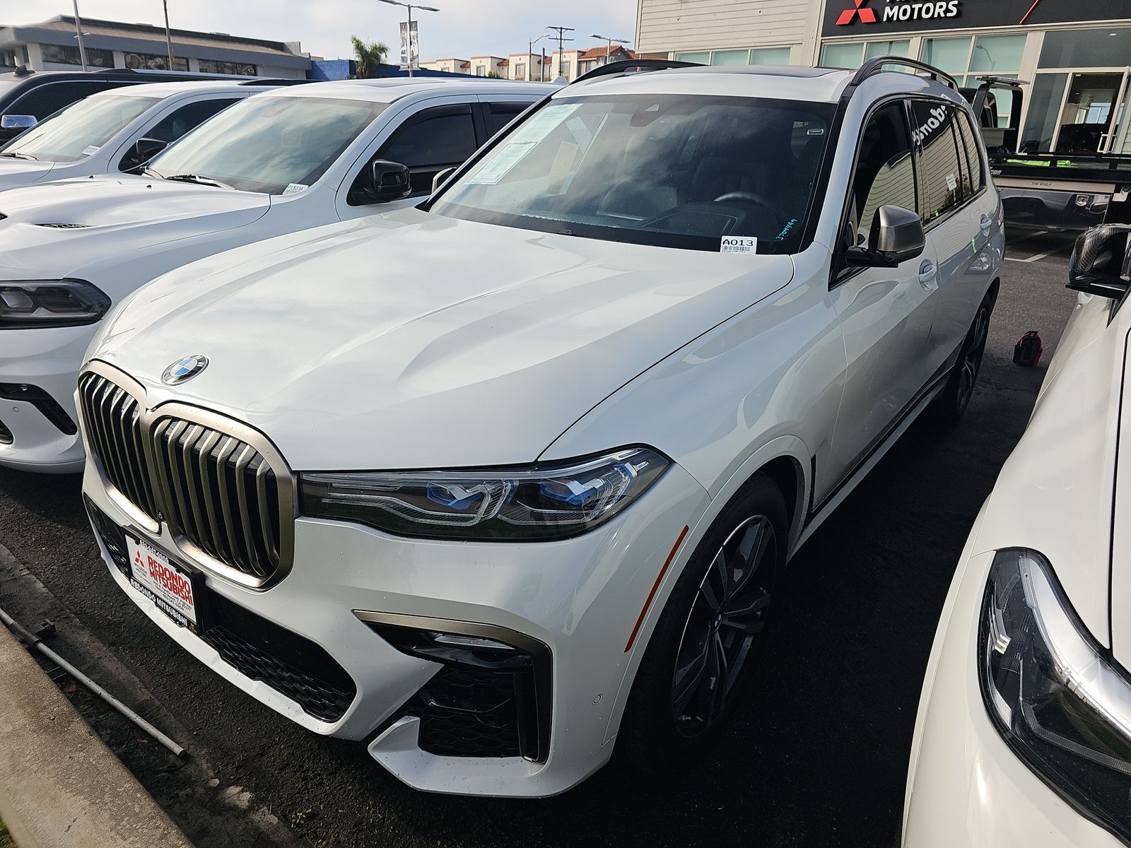 2022 BMW X7 M50i AWD