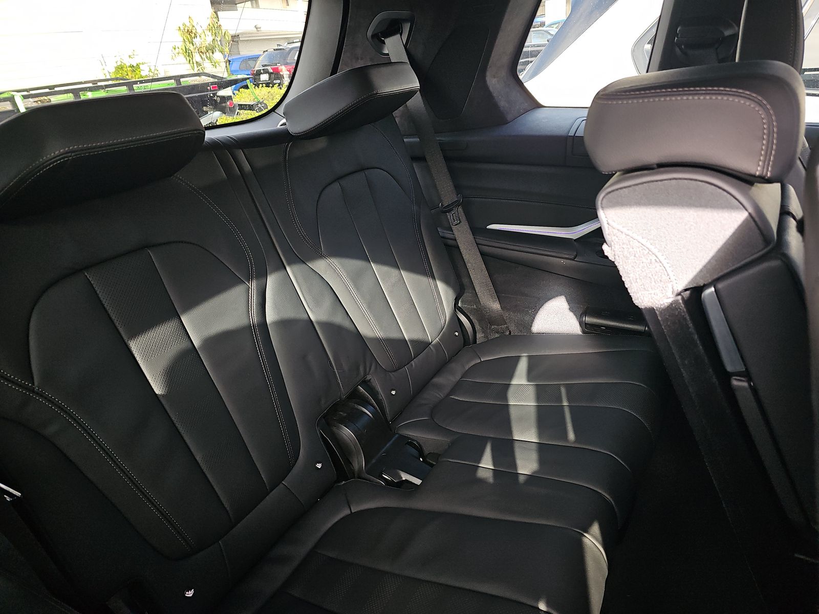 2022 BMW X7 M50i AWD