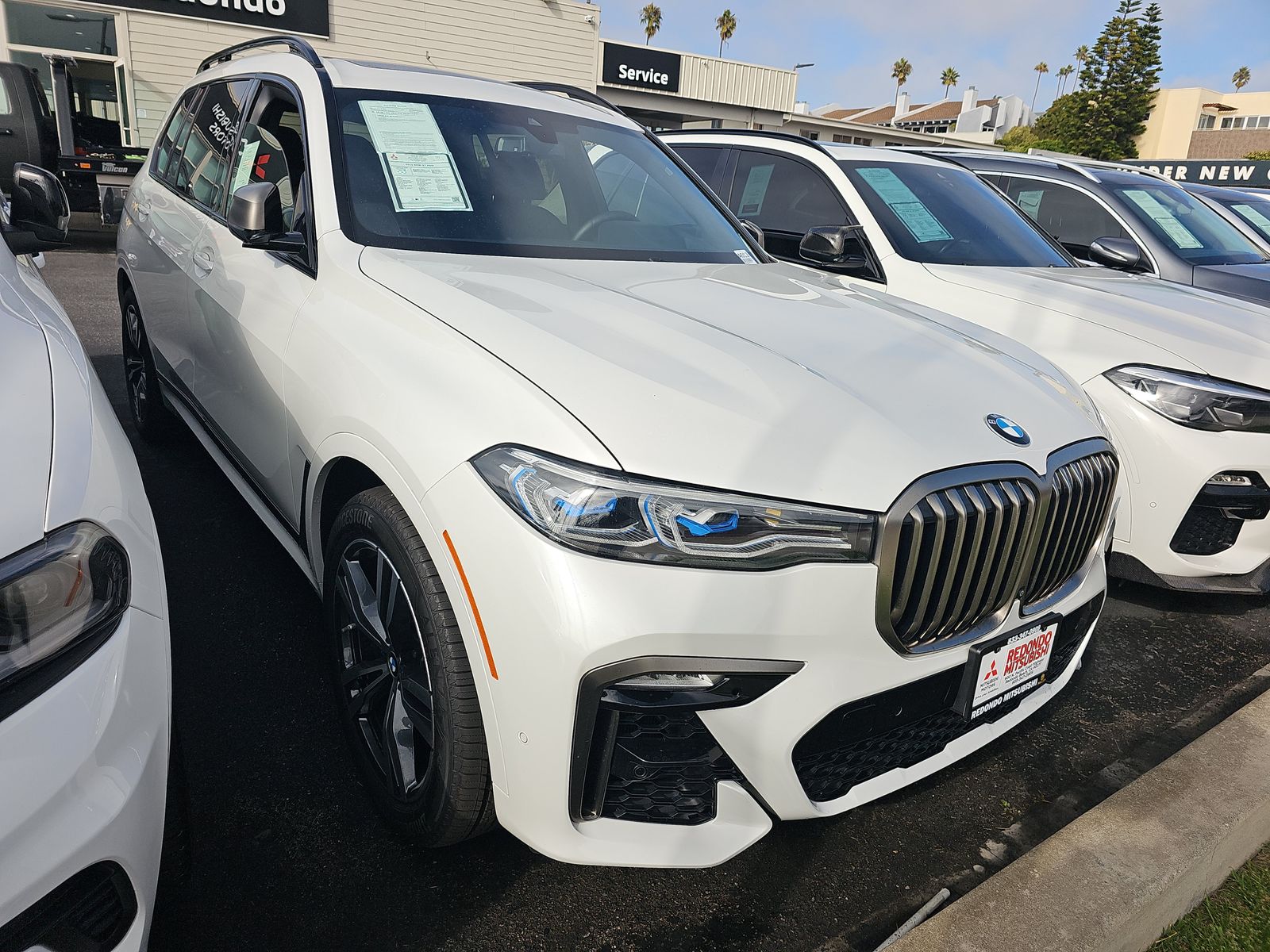 2022 BMW X7 M50i AWD
