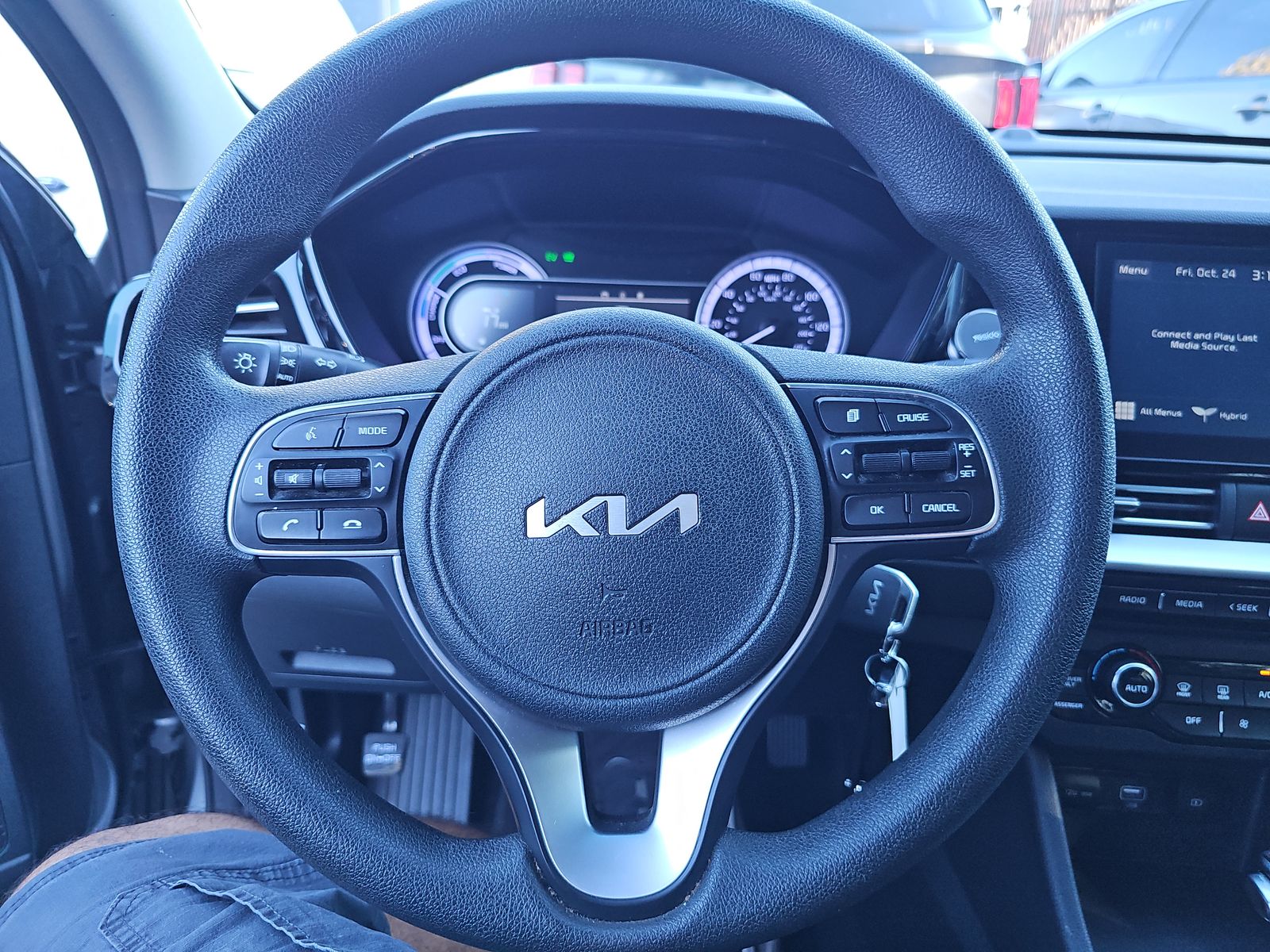 2022 Kia Niro LX FWD