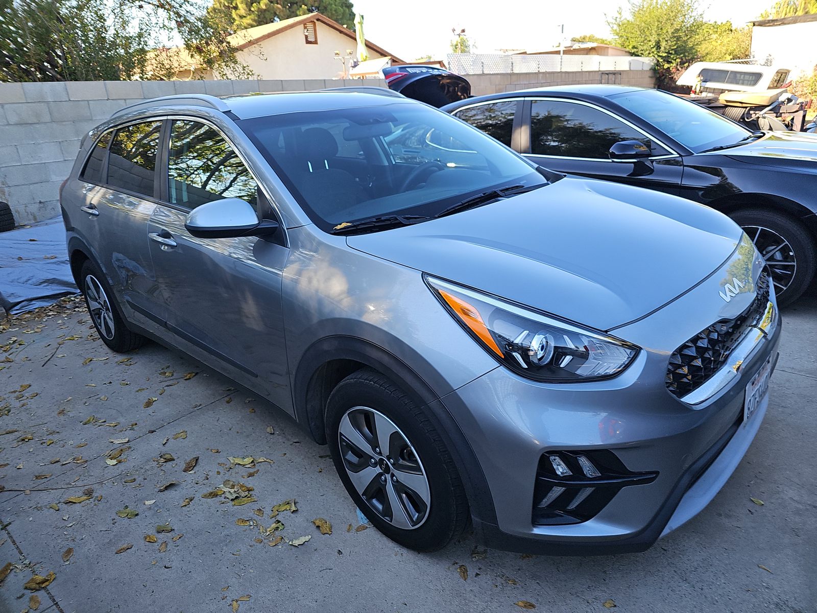 2022 Kia Niro LX FWD