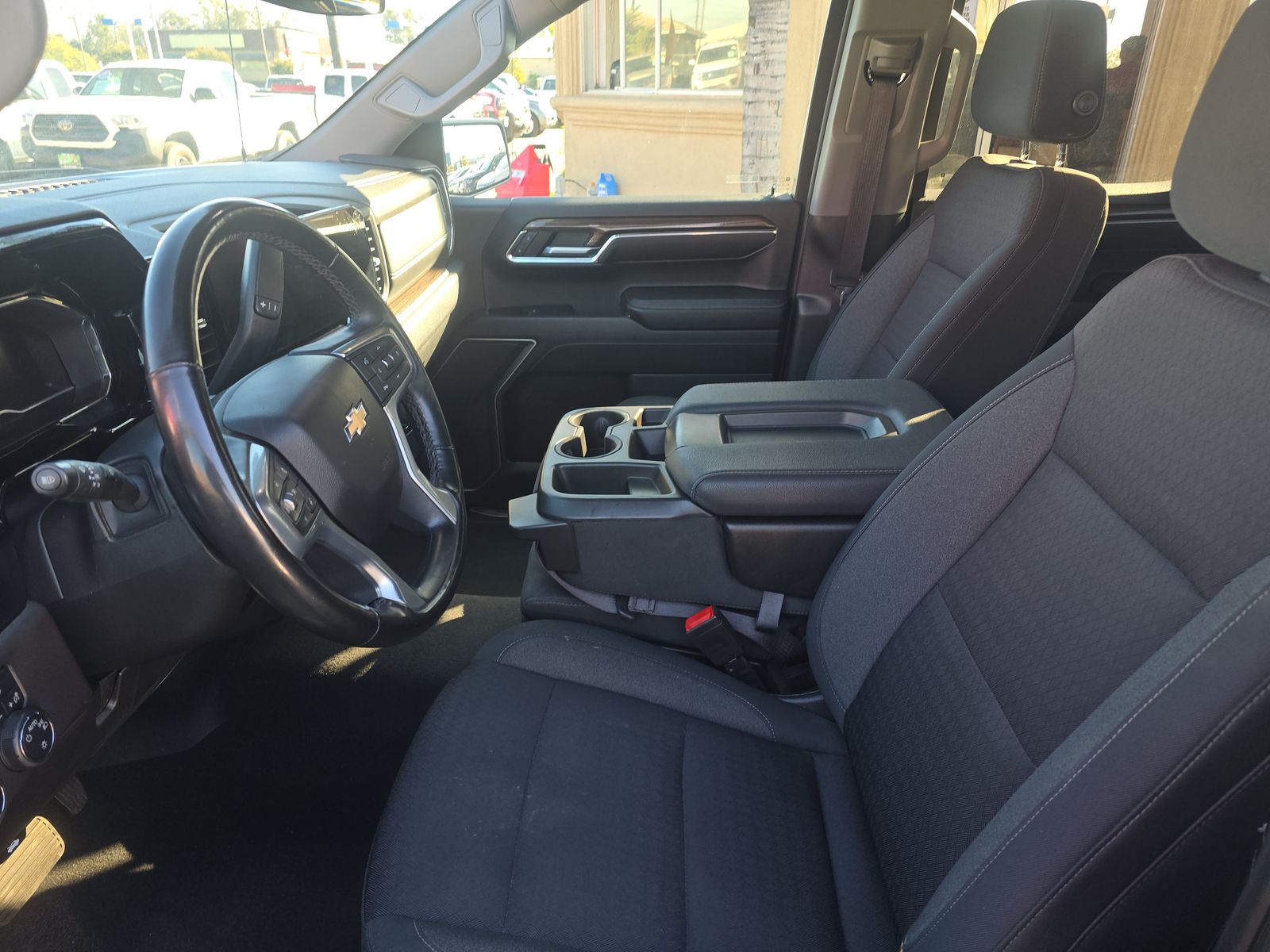 2023 Chevrolet Silverado 1500 LT RWD