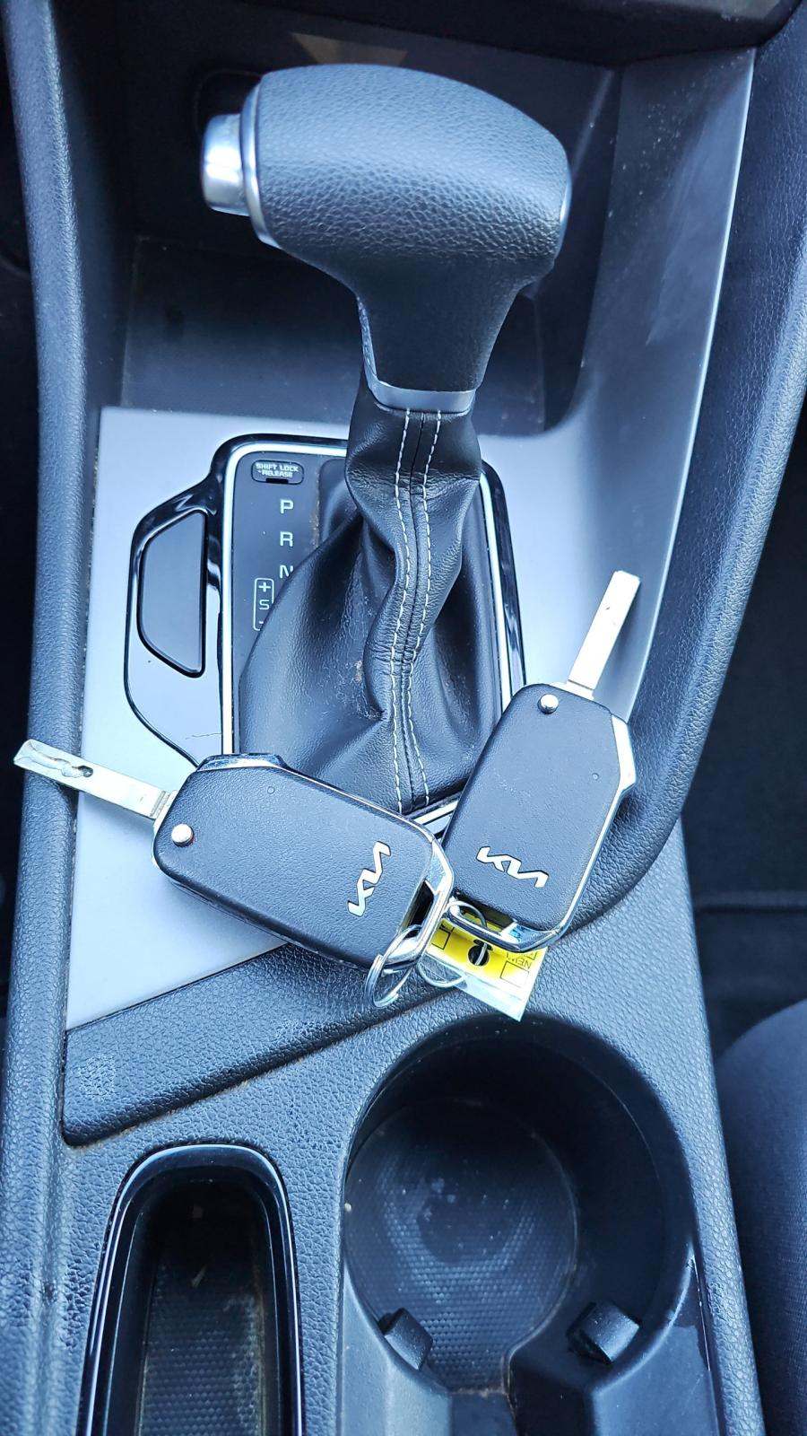 2022 Kia Niro LX FWD