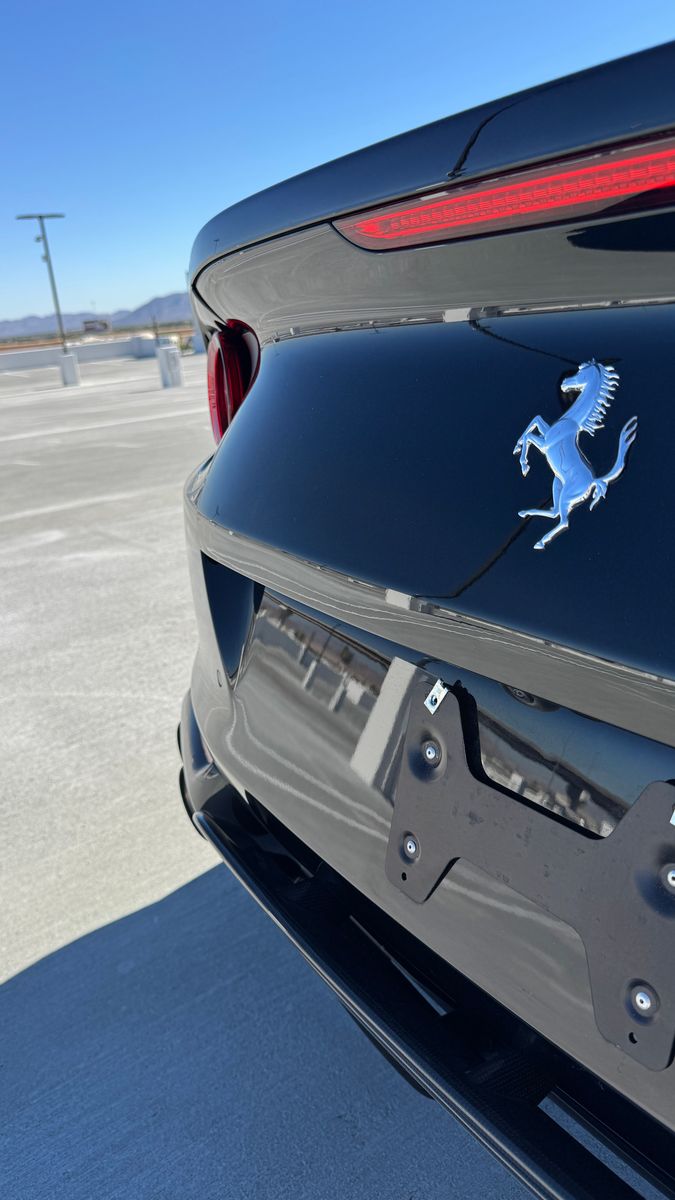 2021 Ferrari 812 GTS RWD