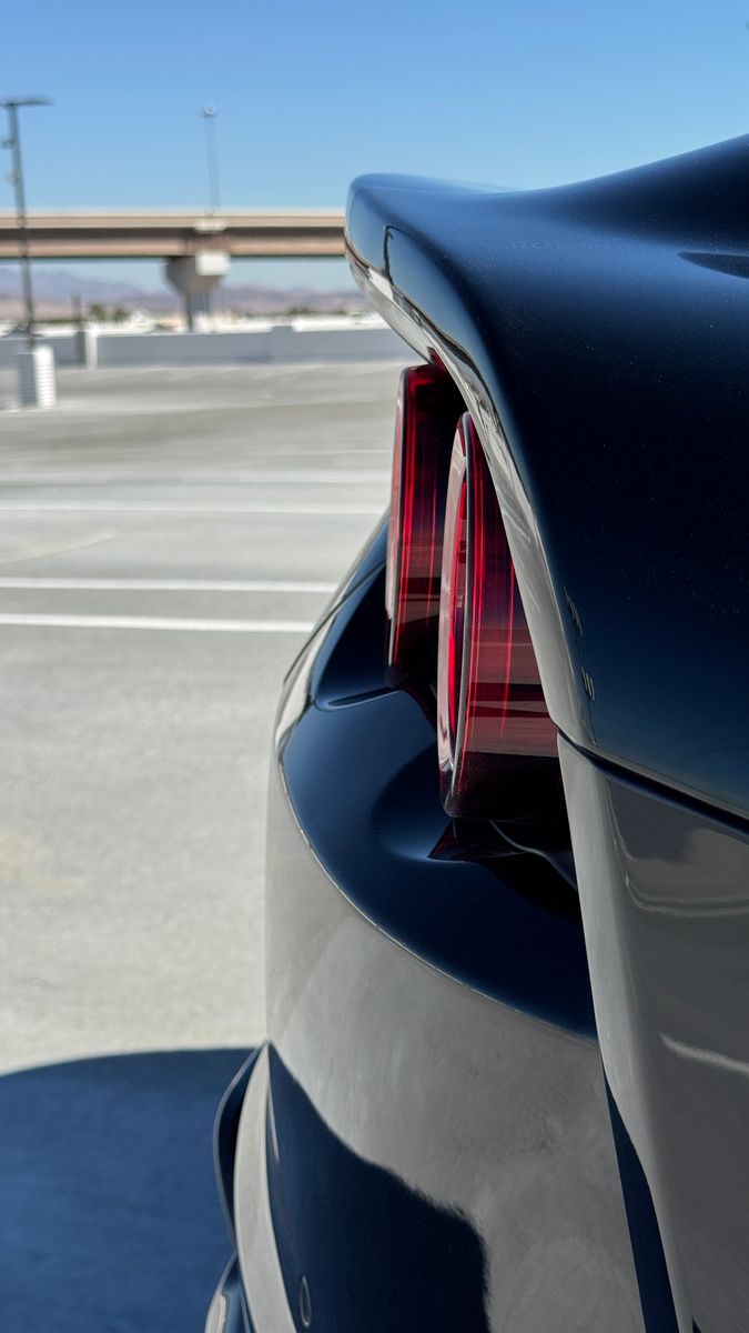 2021 Ferrari 812 GTS RWD