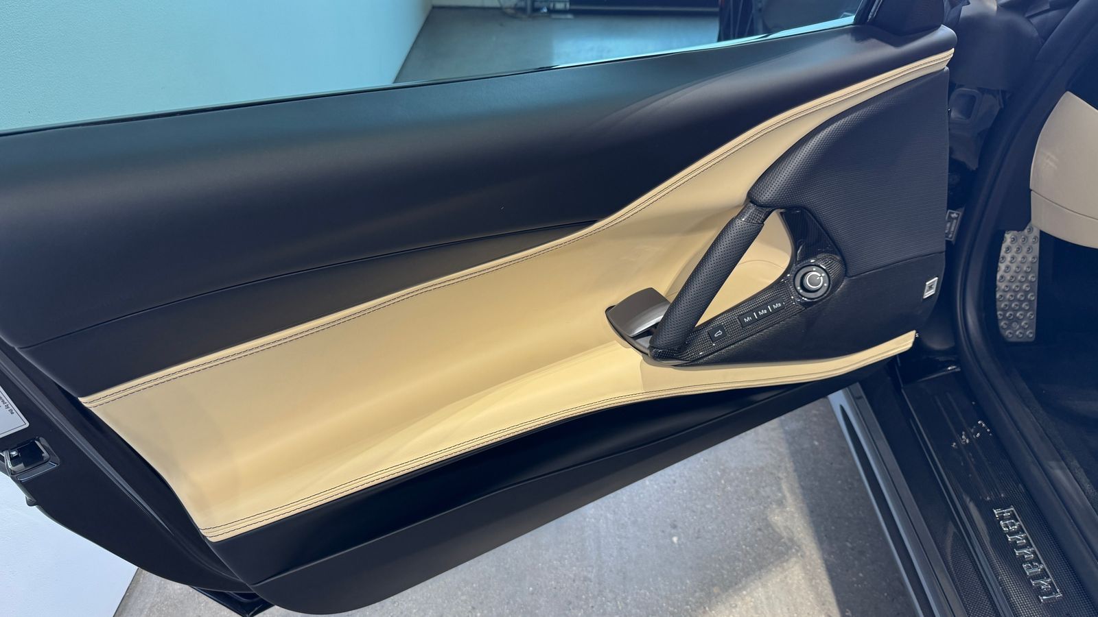 2021 Ferrari 812 GTS RWD