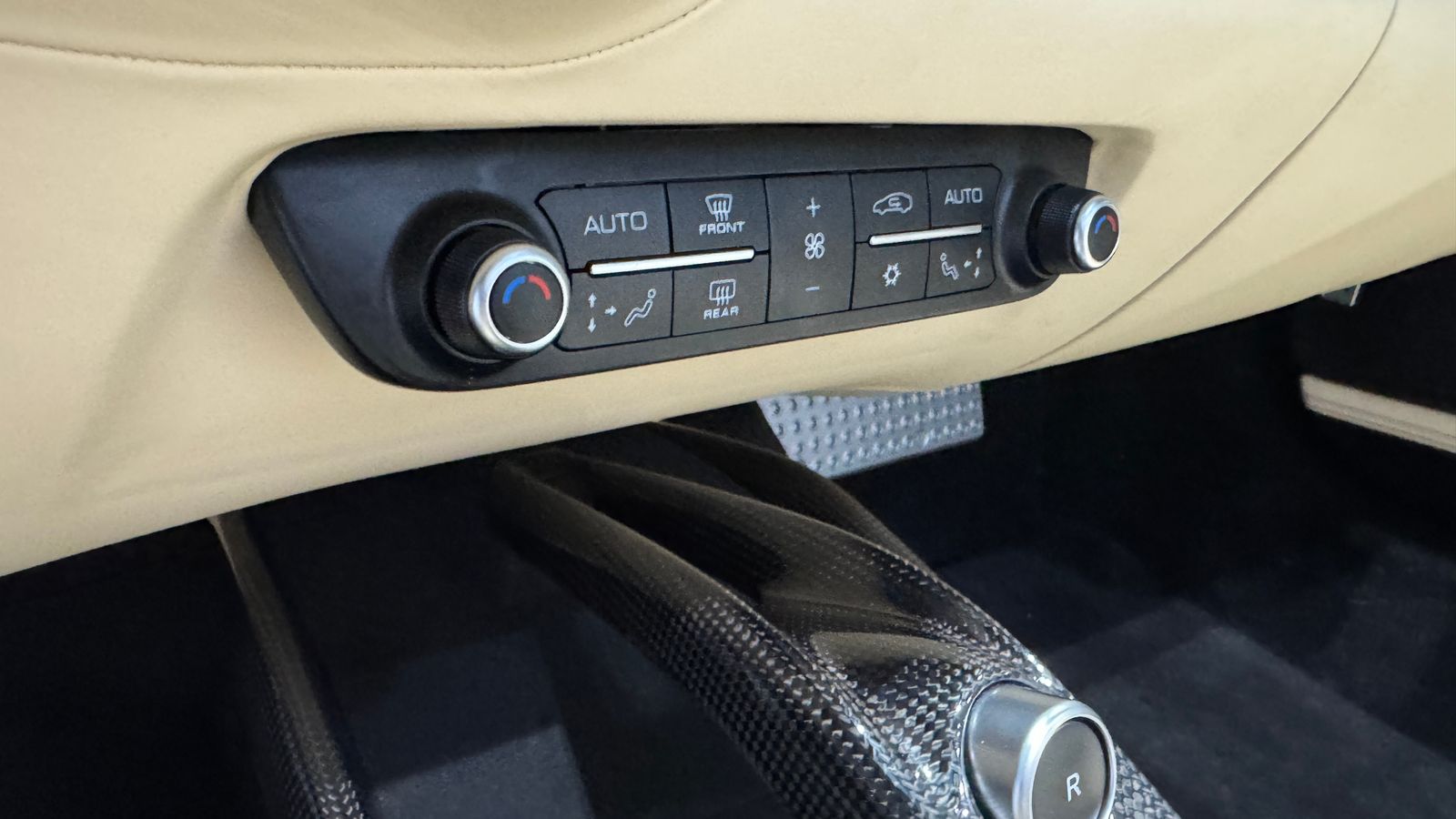 2021 Ferrari 812 GTS RWD