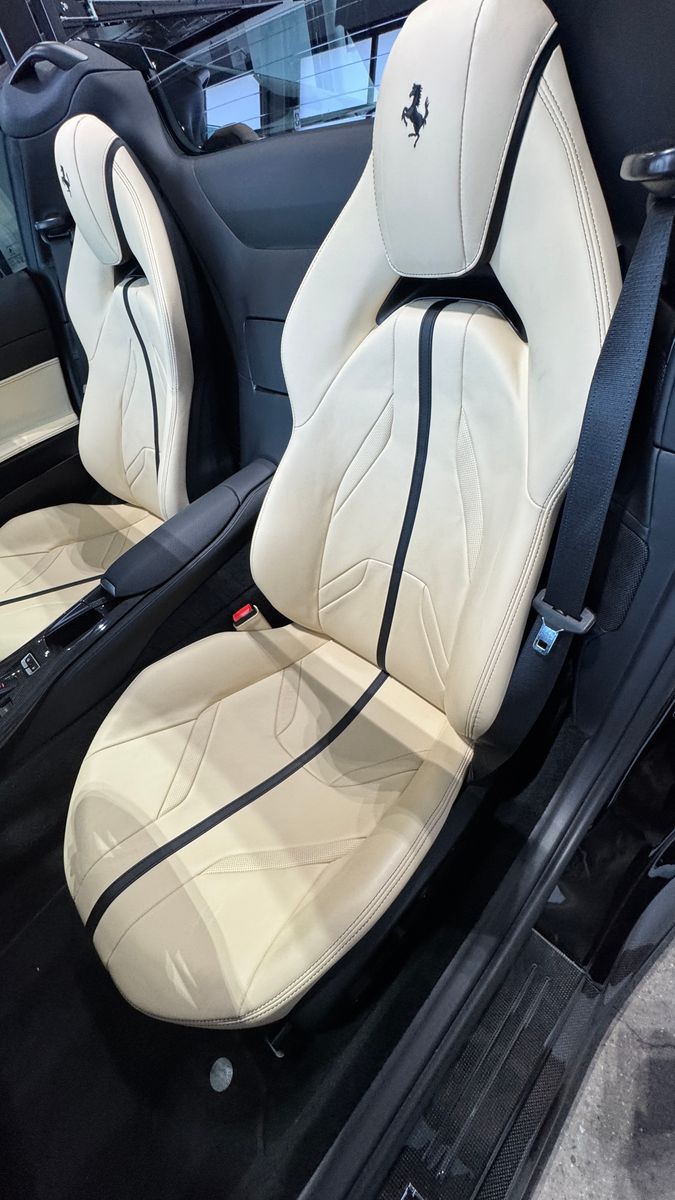 2021 Ferrari 812 GTS RWD