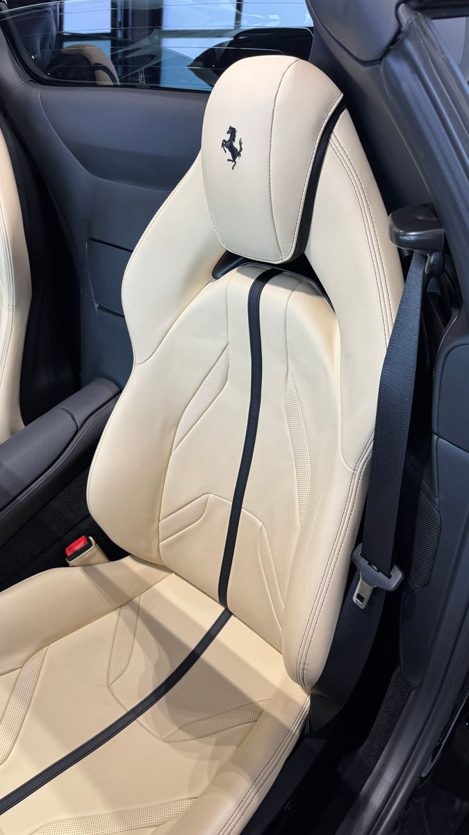 2021 Ferrari 812 GTS RWD