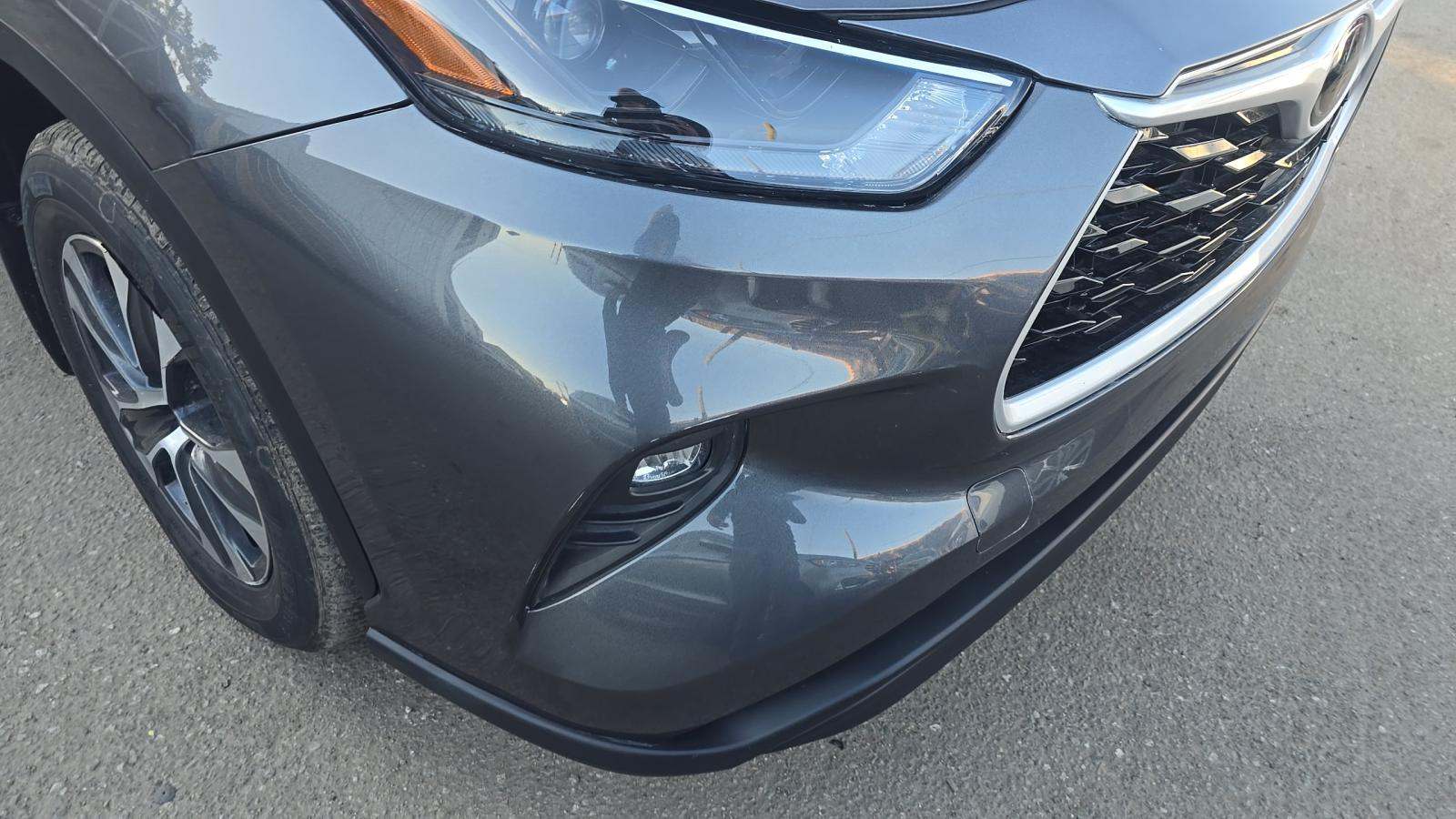 2023 Toyota Highlander XLE FWD