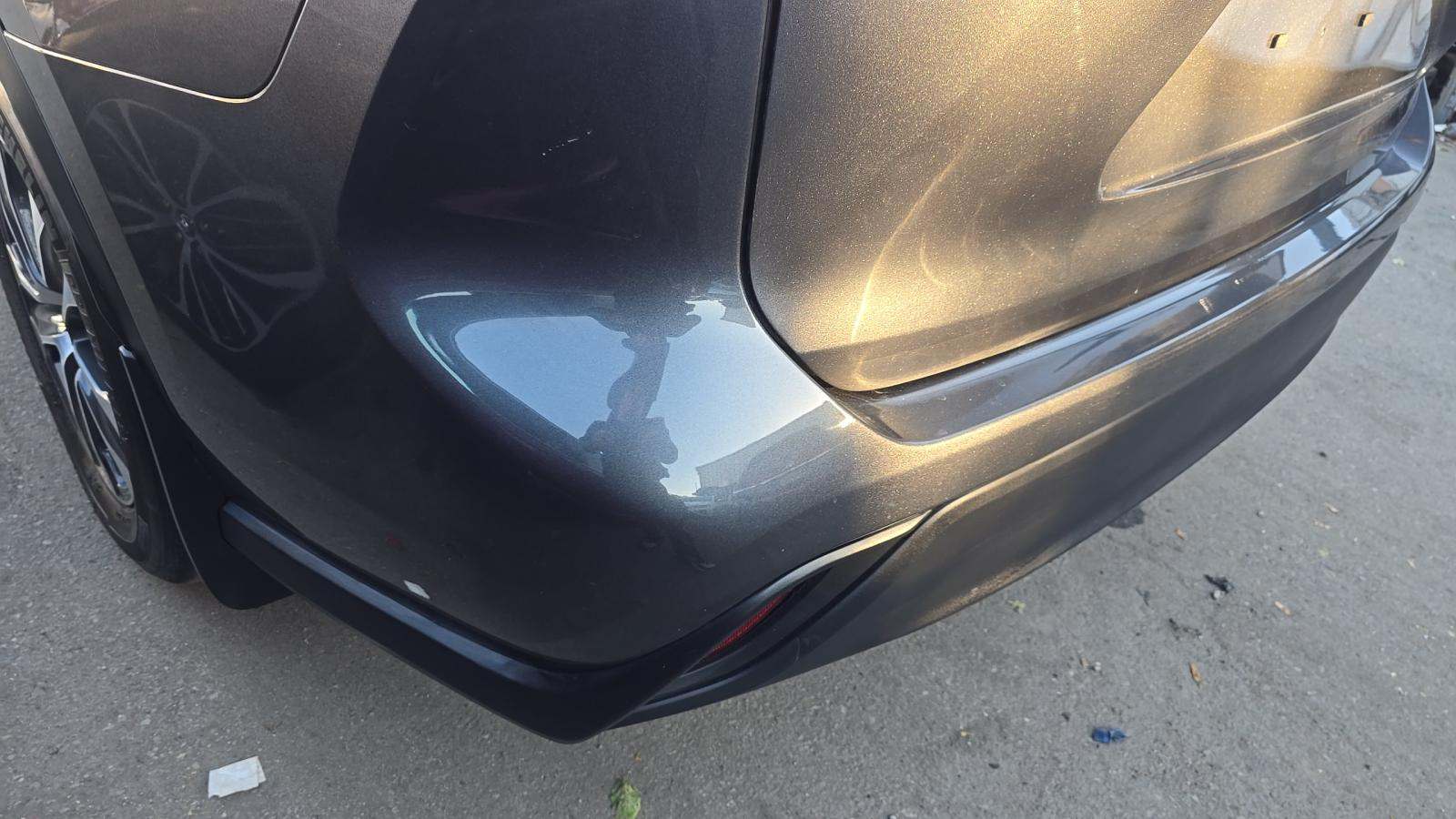 2023 Toyota Highlander XLE FWD