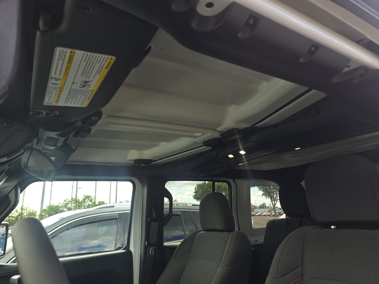 2025 Jeep Wrangler 4xe Willys AWD