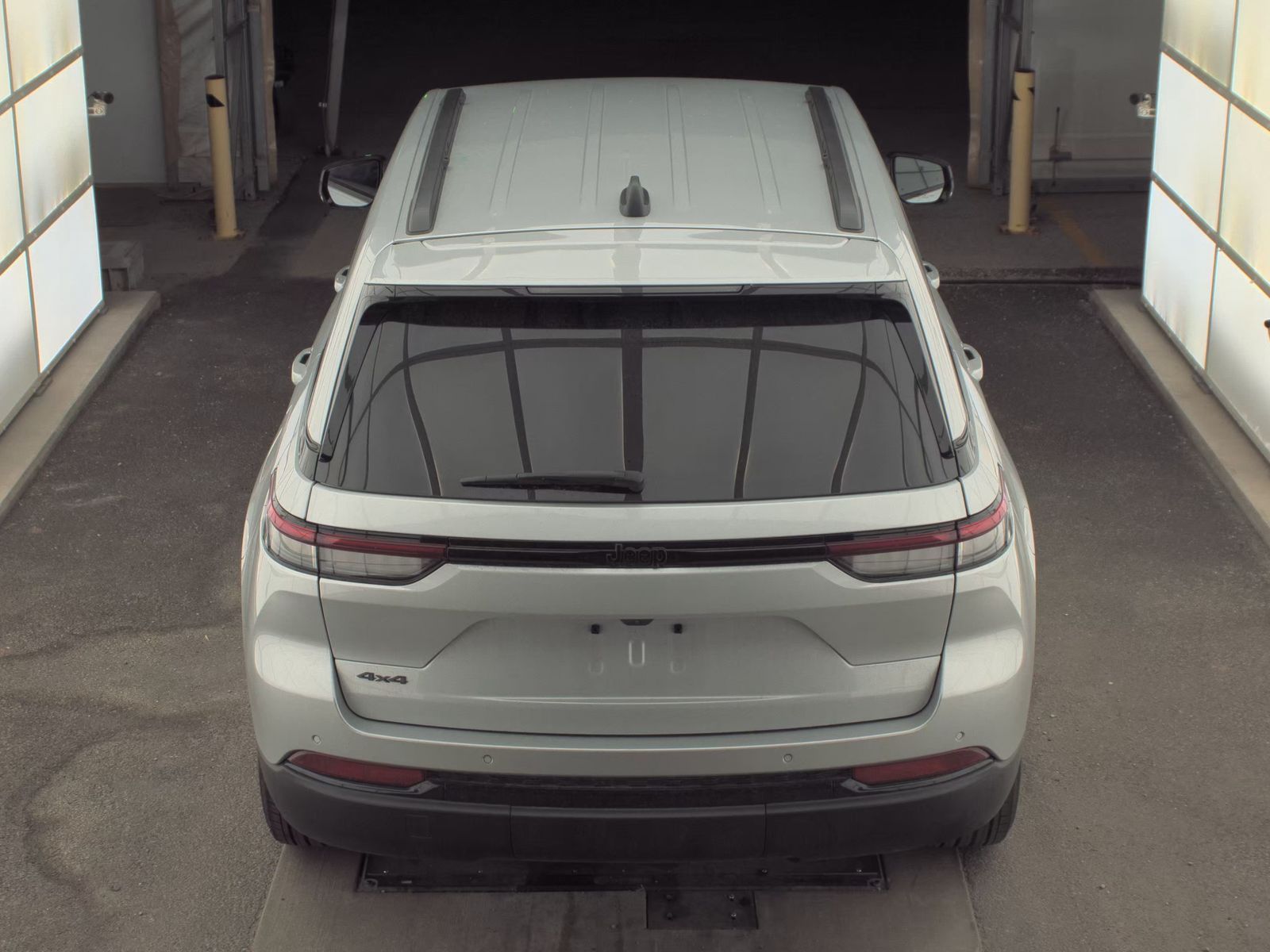 2024 Jeep Grand Cherokee Altitude AWD