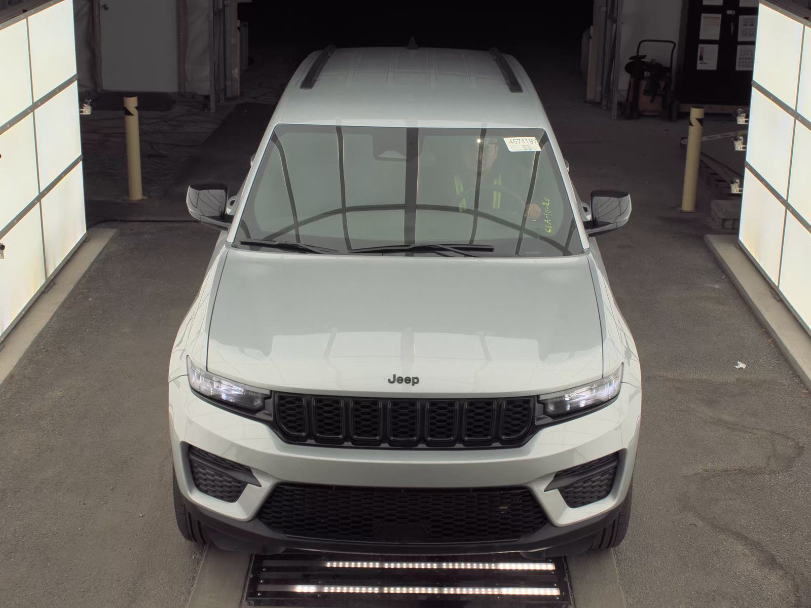 2024 Jeep Grand Cherokee Altitude AWD