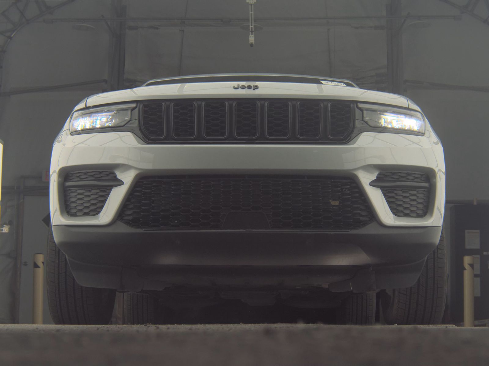 2024 Jeep Grand Cherokee Altitude AWD