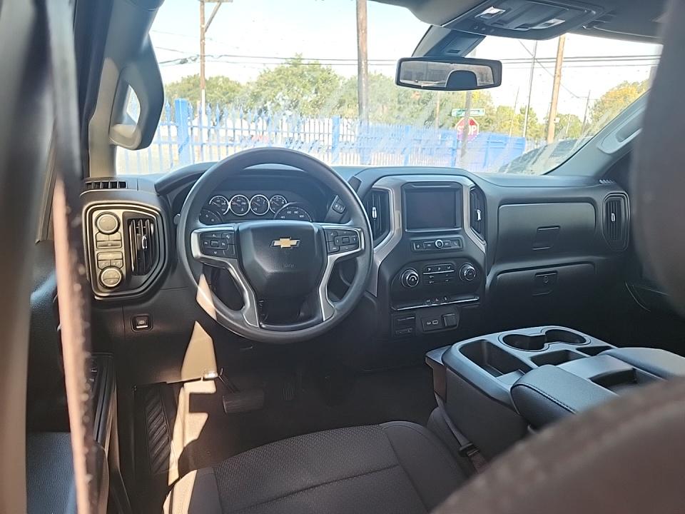 2022 Chevrolet Silverado 2500HD Custom AWD