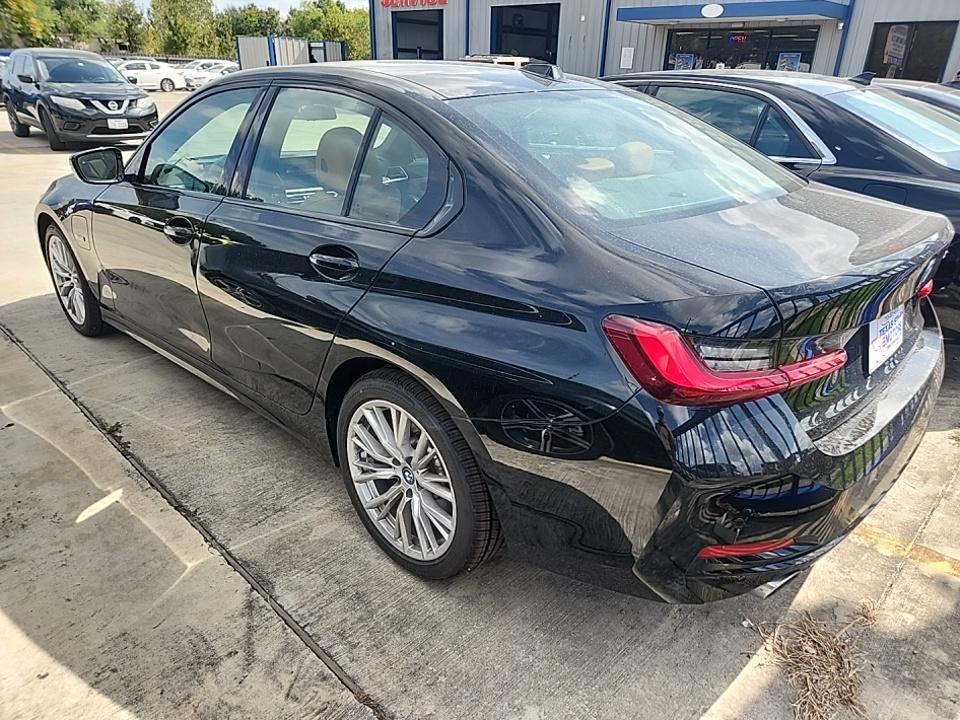 2023 BMW 3 Series 330e RWD