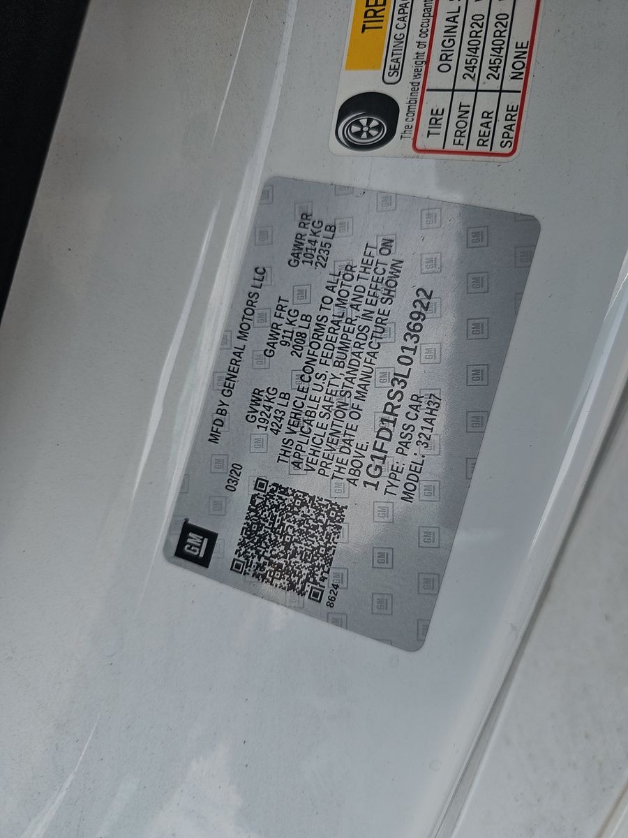 2020 Chevrolet Camaro 2LT RWD