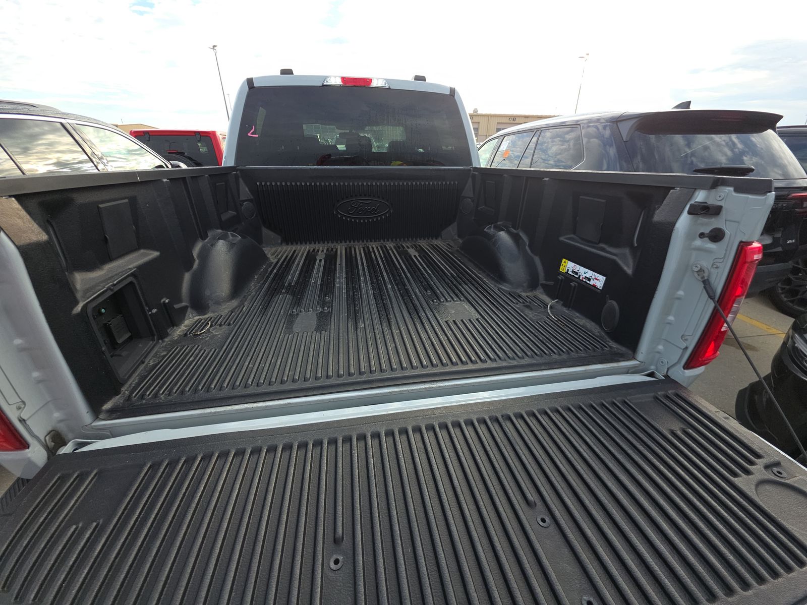 2023 Ford F-150 Hybrid XLT AWD