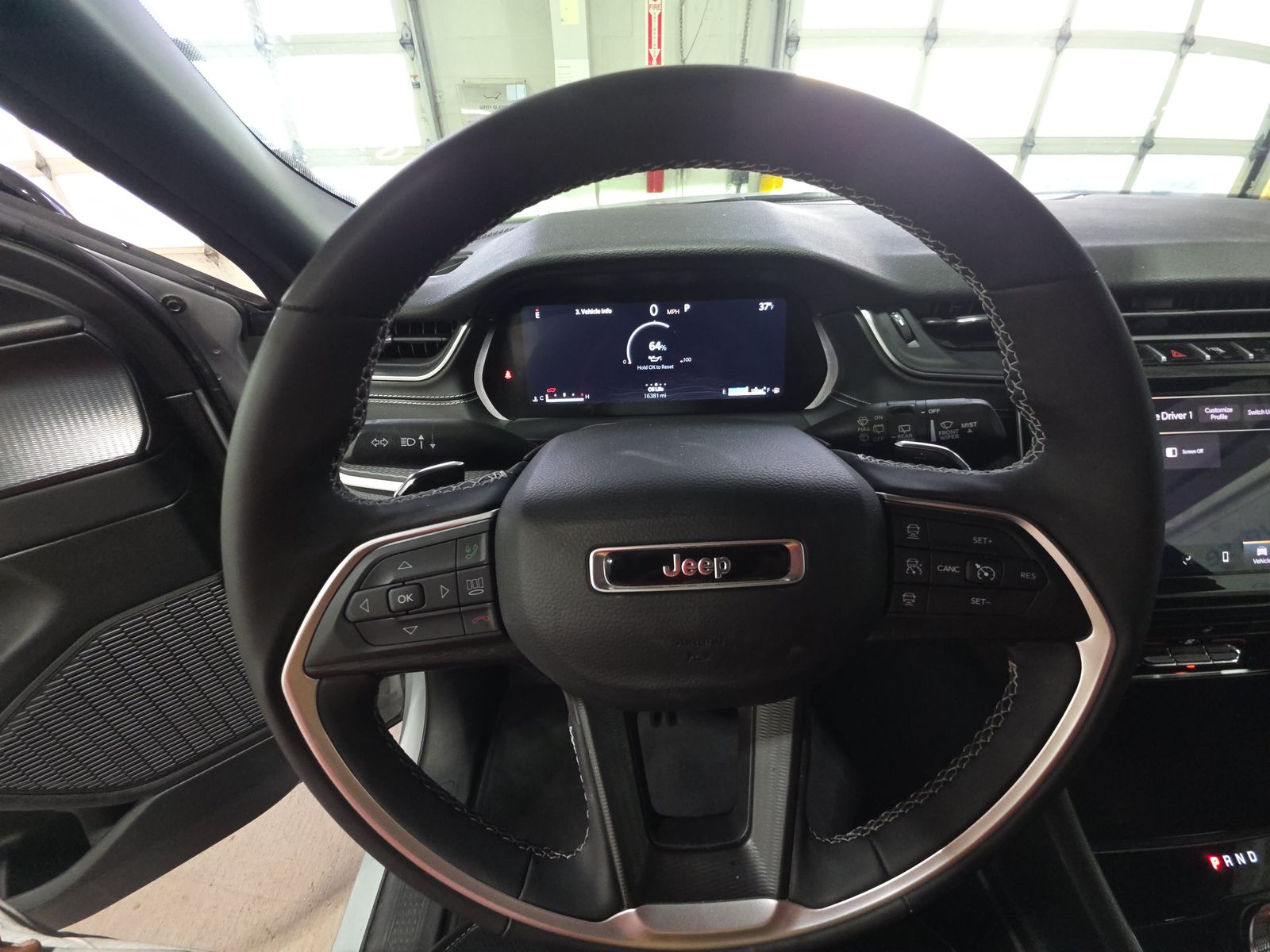 2024 Jeep Grand Cherokee Altitude AWD