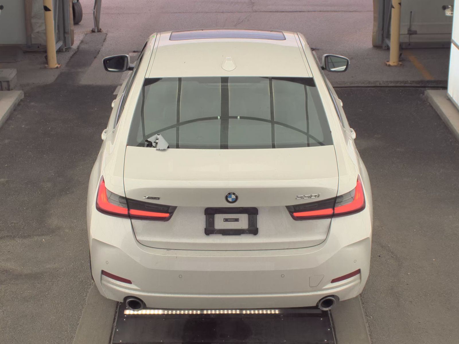 2025 BMW 3 Series 330i xDrive AWD