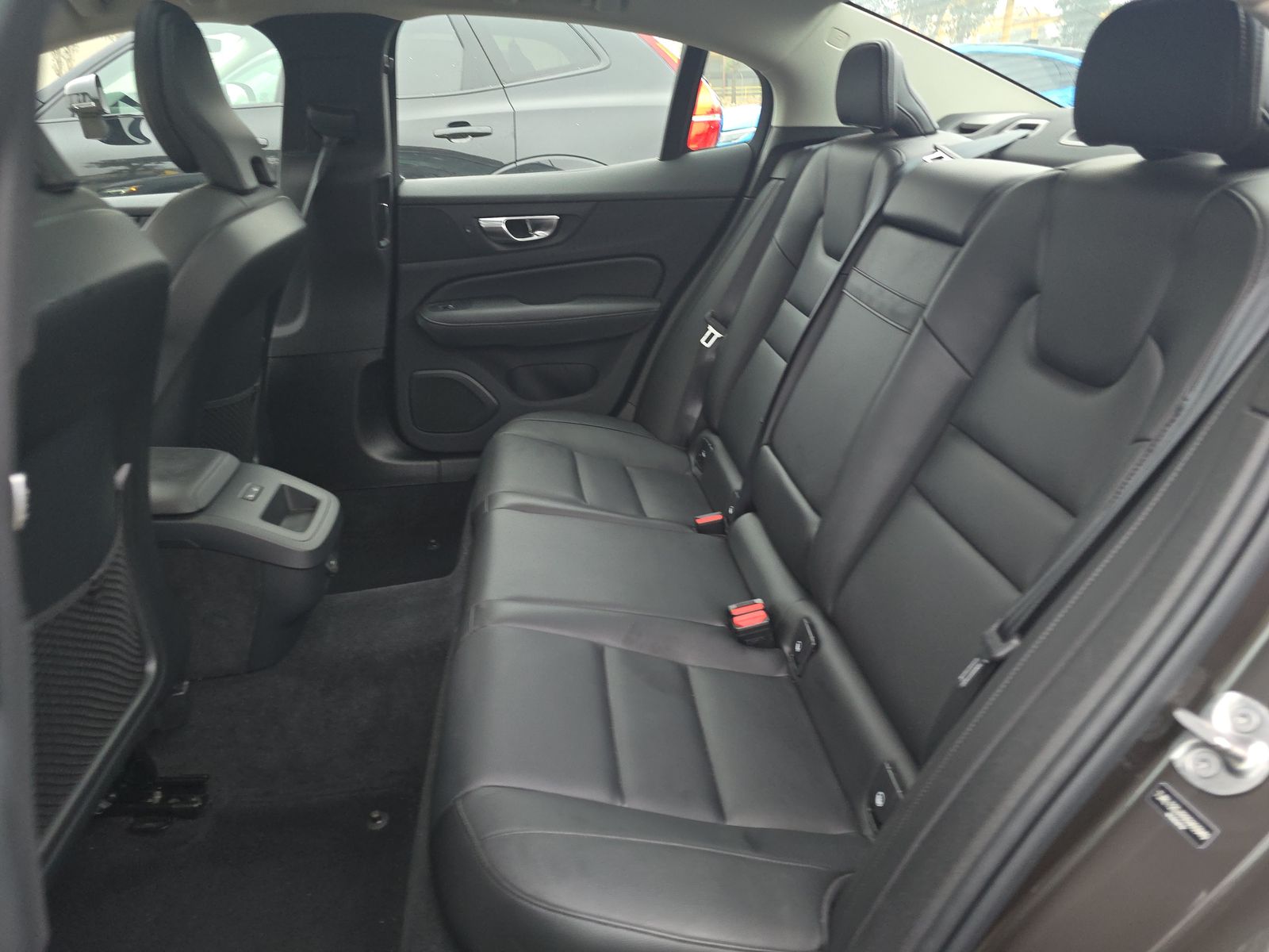 2025 Volvo S60 B5 Core AWD