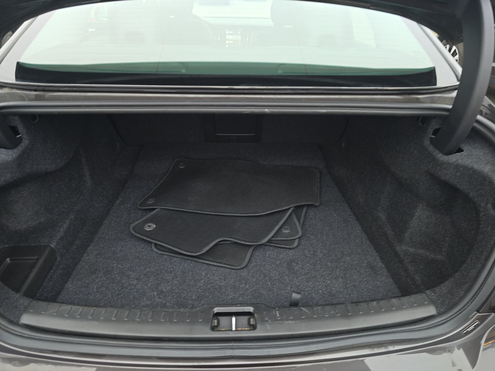 2025 Volvo S60 B5 Core AWD