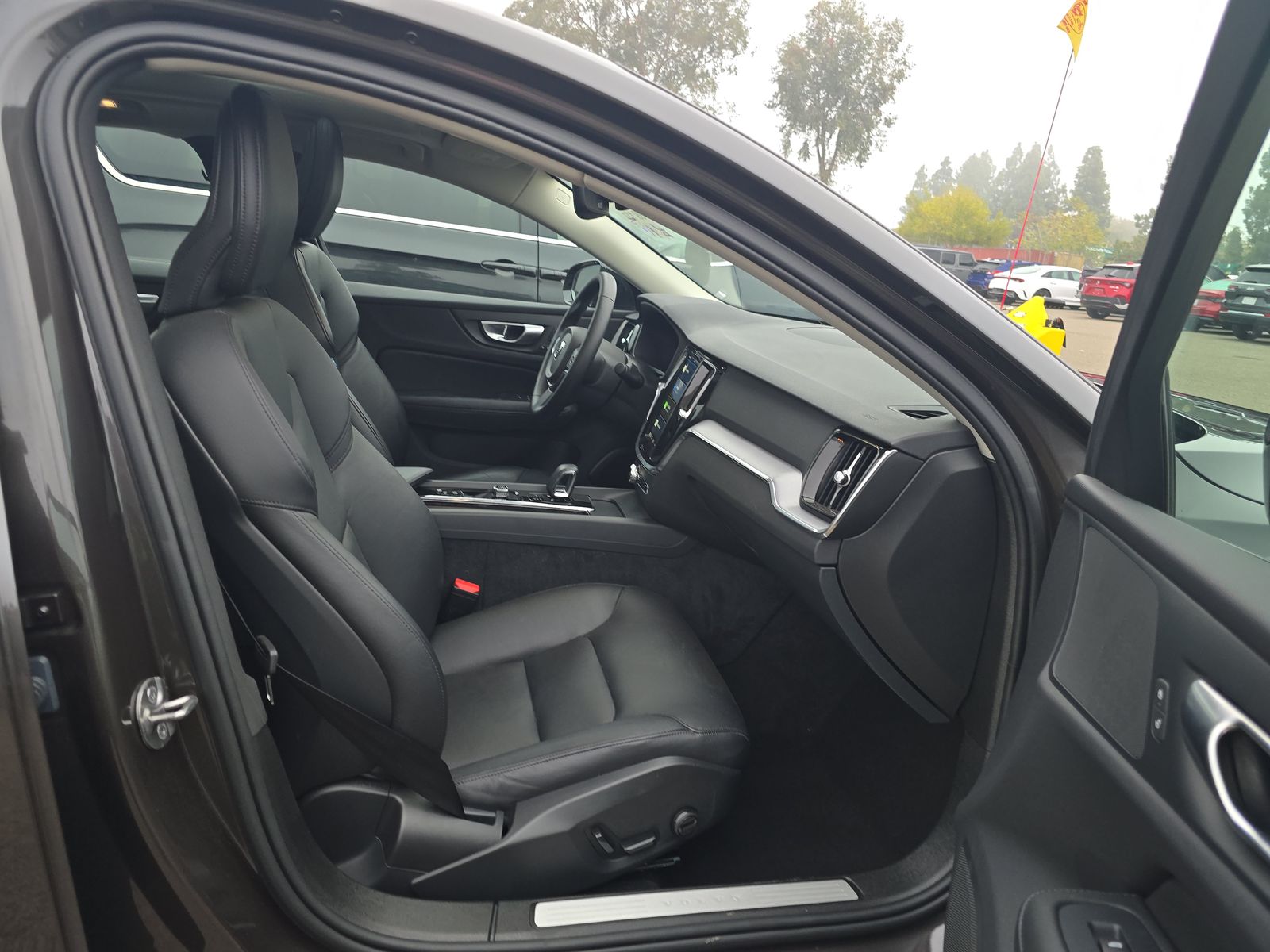 2025 Volvo S60 B5 Core AWD