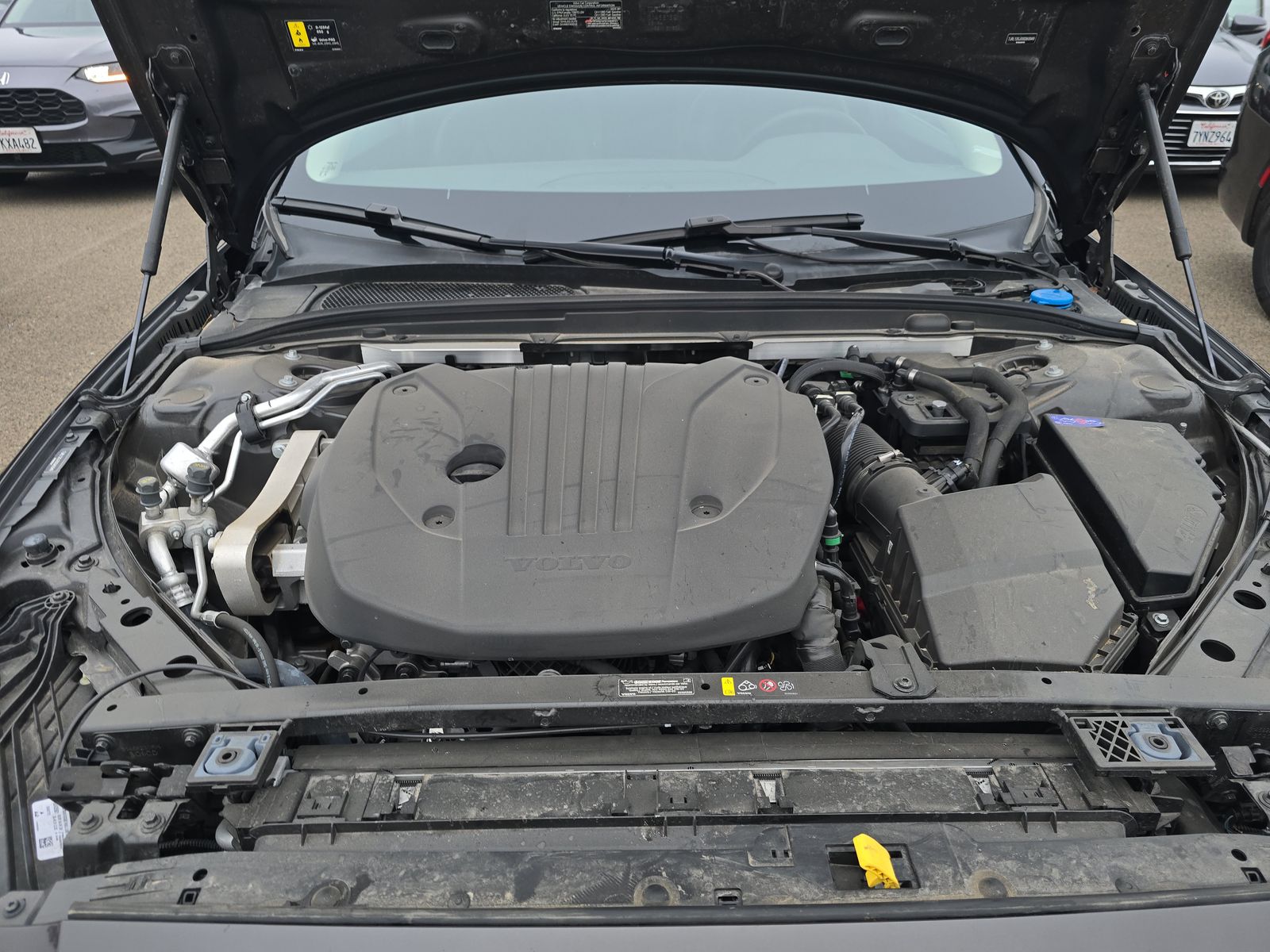 2025 Volvo S60 B5 Core AWD