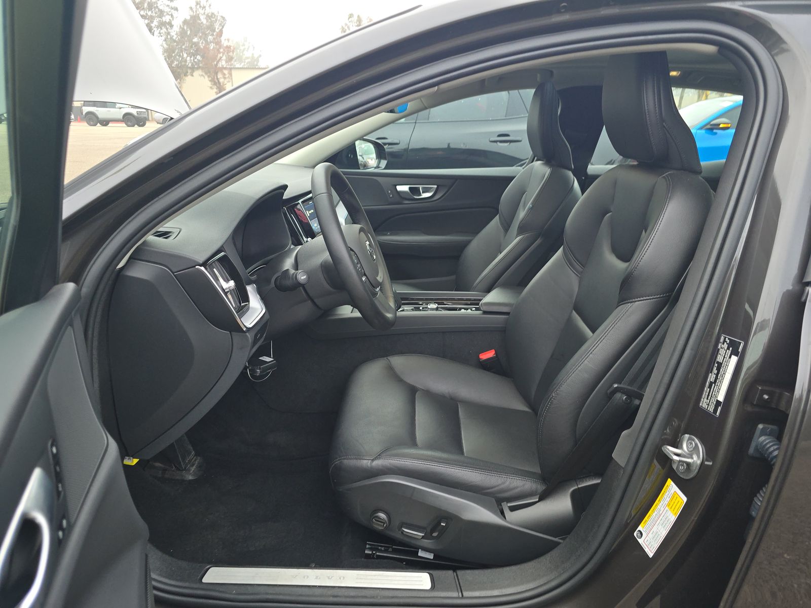 2025 Volvo S60 B5 Core AWD