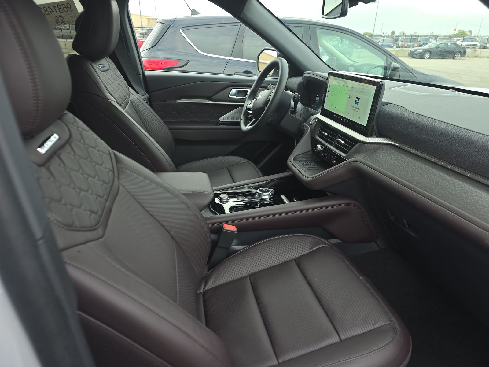 2025 Ford Explorer Platinum AWD