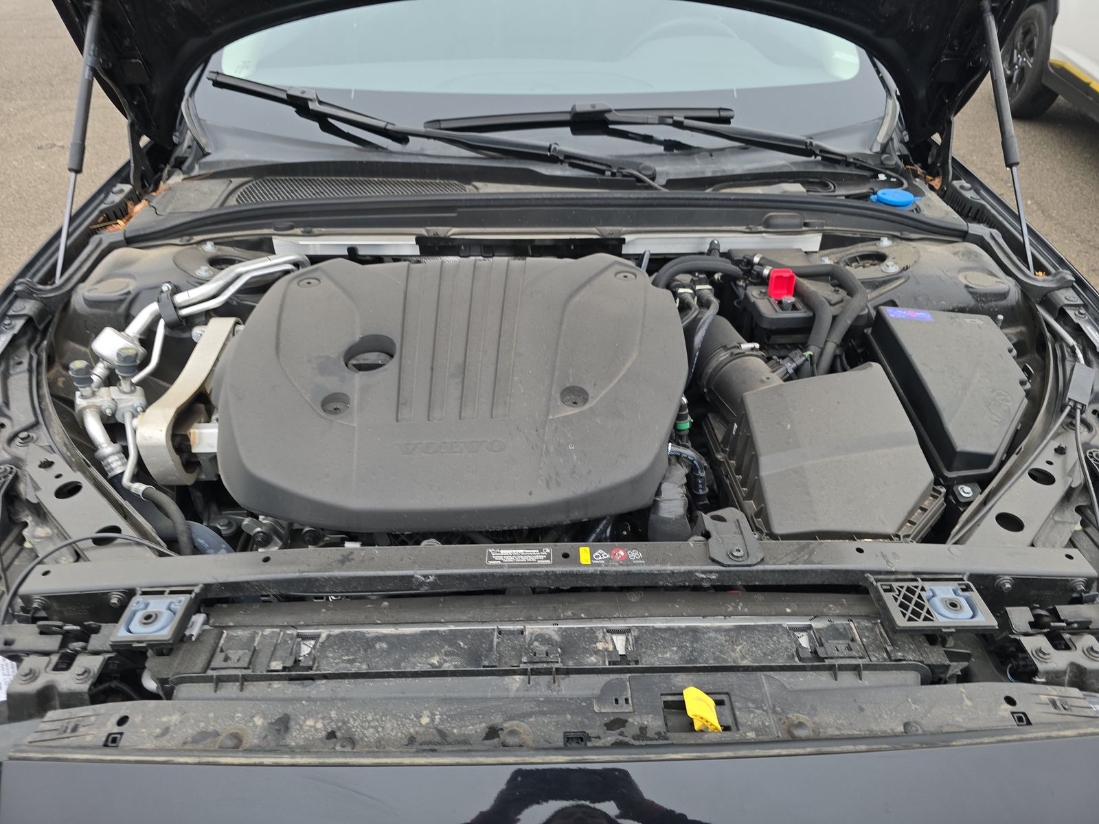 2025 Volvo S60 B5 Plus AWD